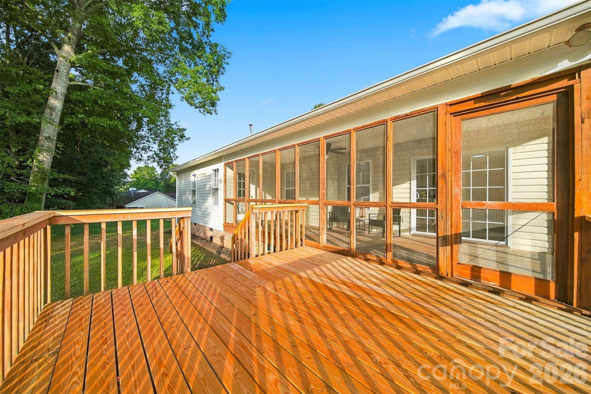 2556 23rd Street Drive NE