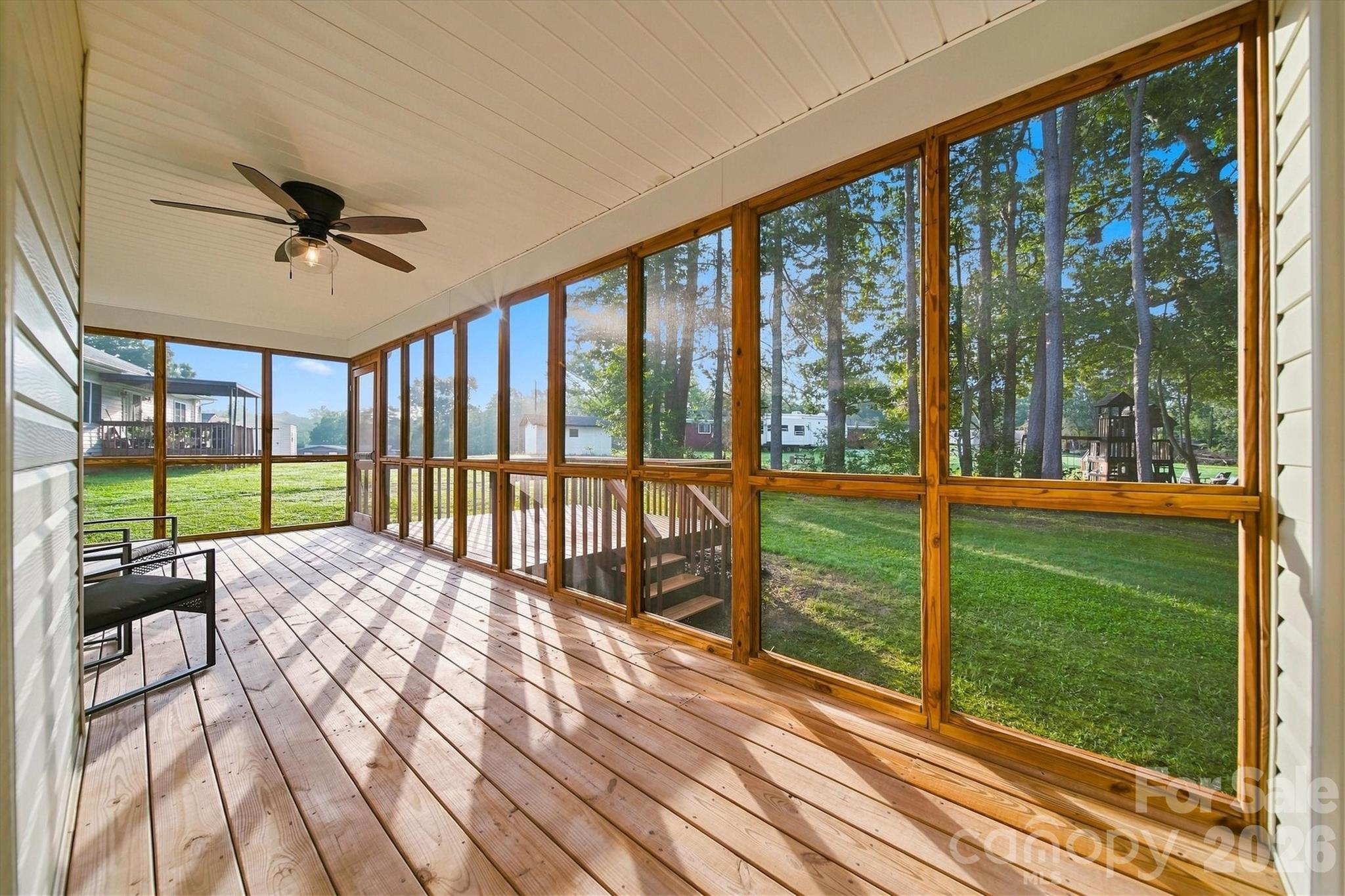 2556 23rd Street Drive NE