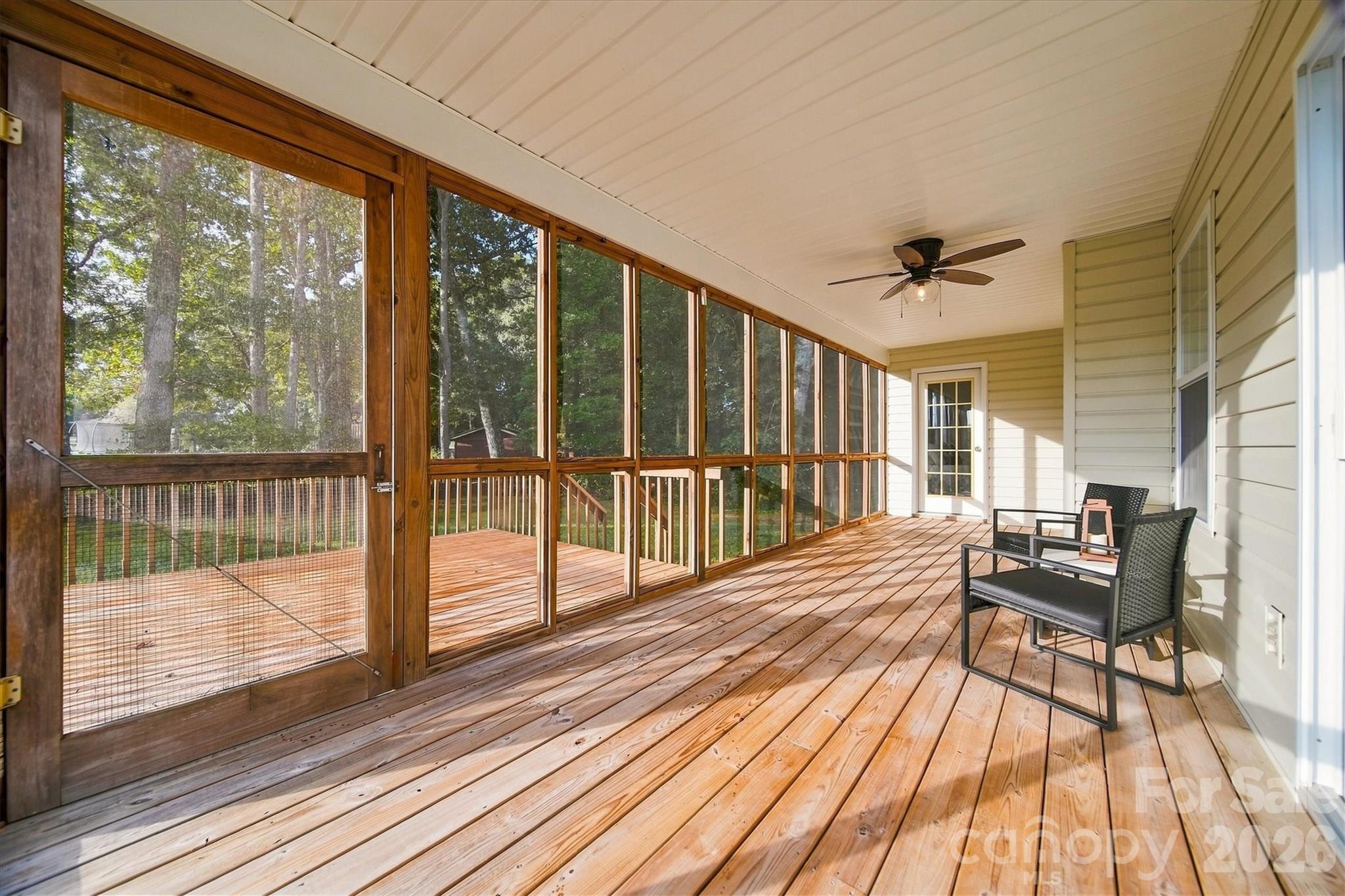 2556 23rd Street Drive NE