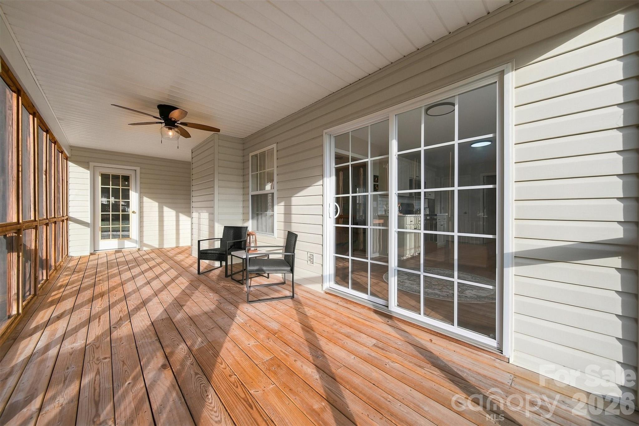 2556 23rd Street Drive NE
