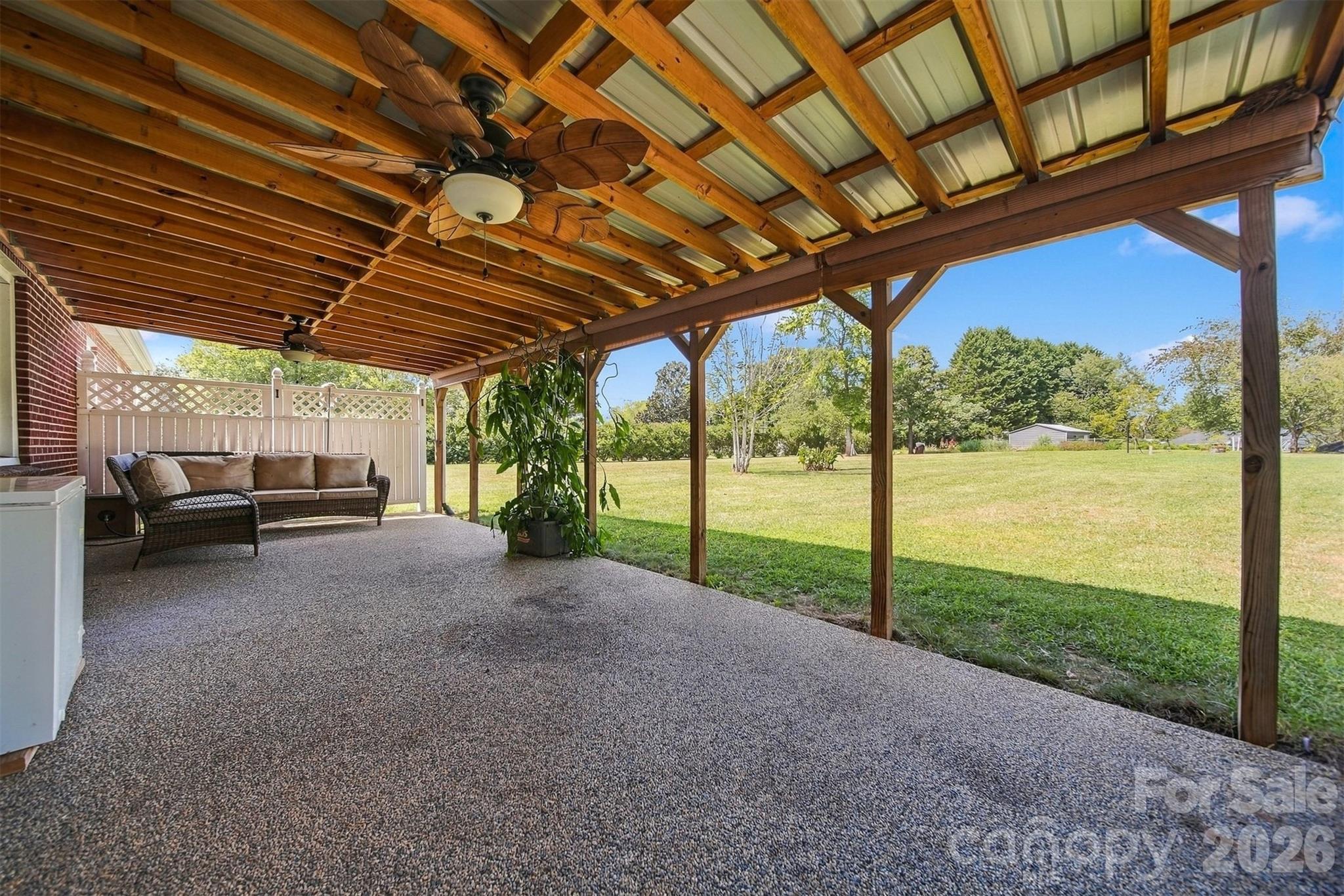 4273 Springs Road