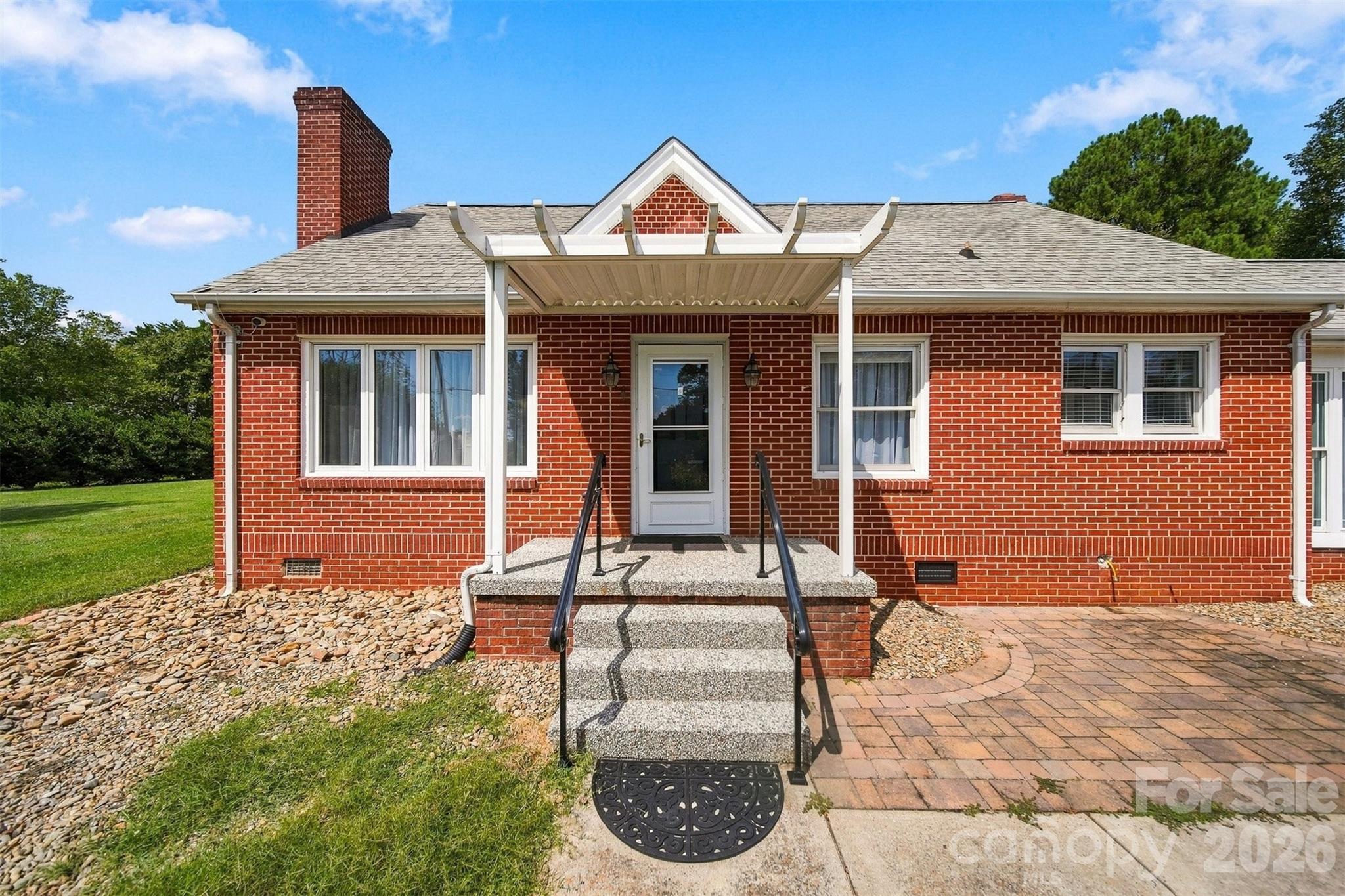 4273 Springs Road
