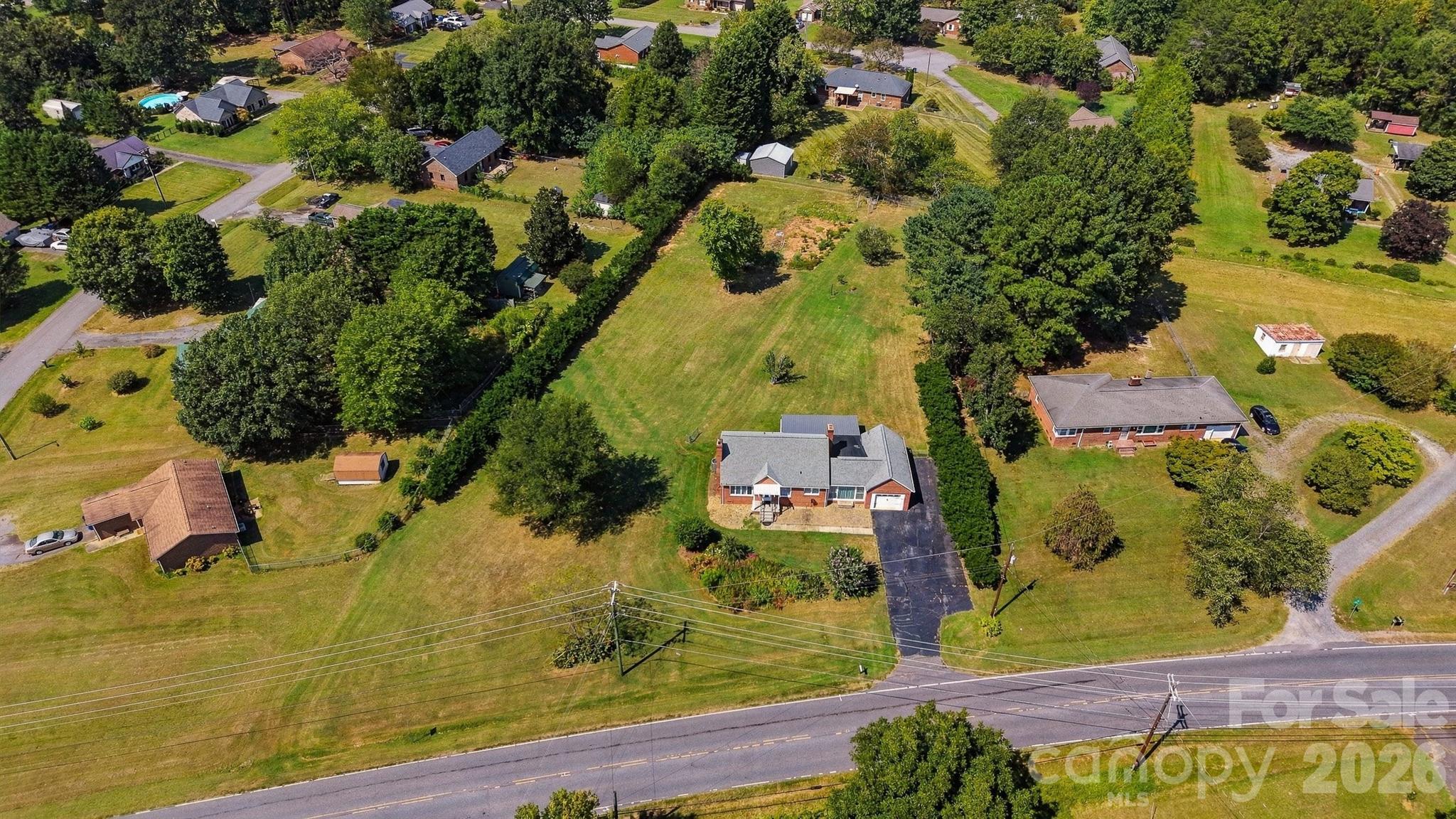 4273 Springs Road