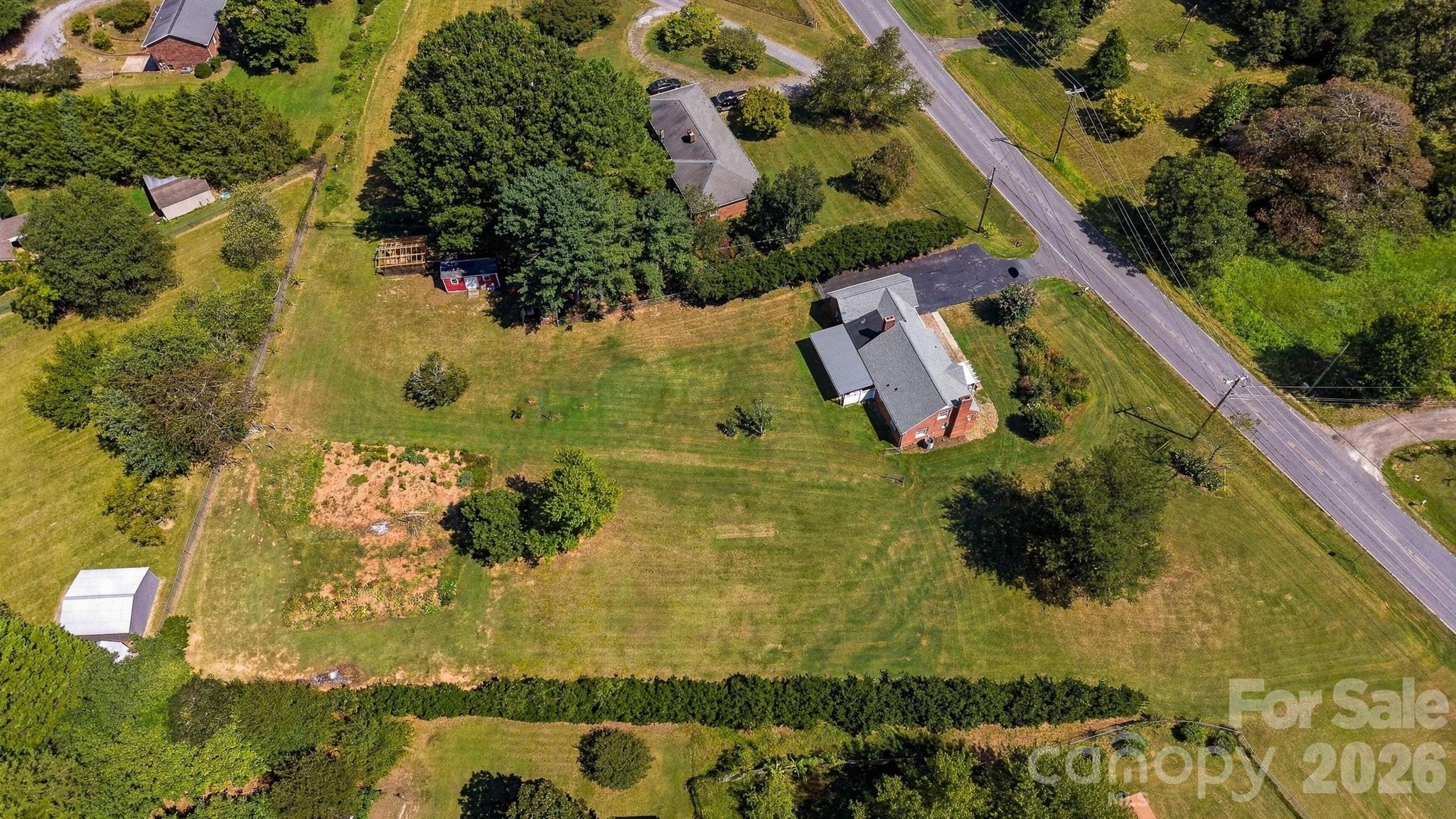4273 Springs Road