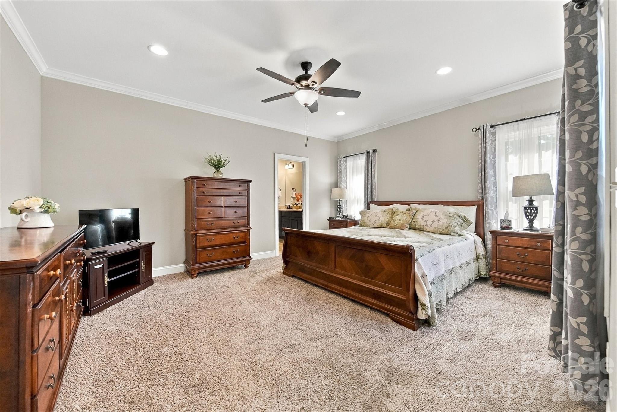 1258 10th Street Place NW
