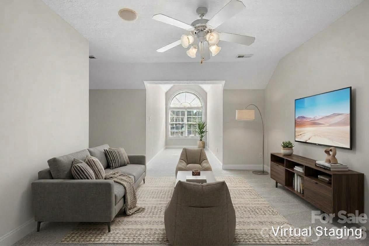 4746 Braxton Gate Lane Unit: 8