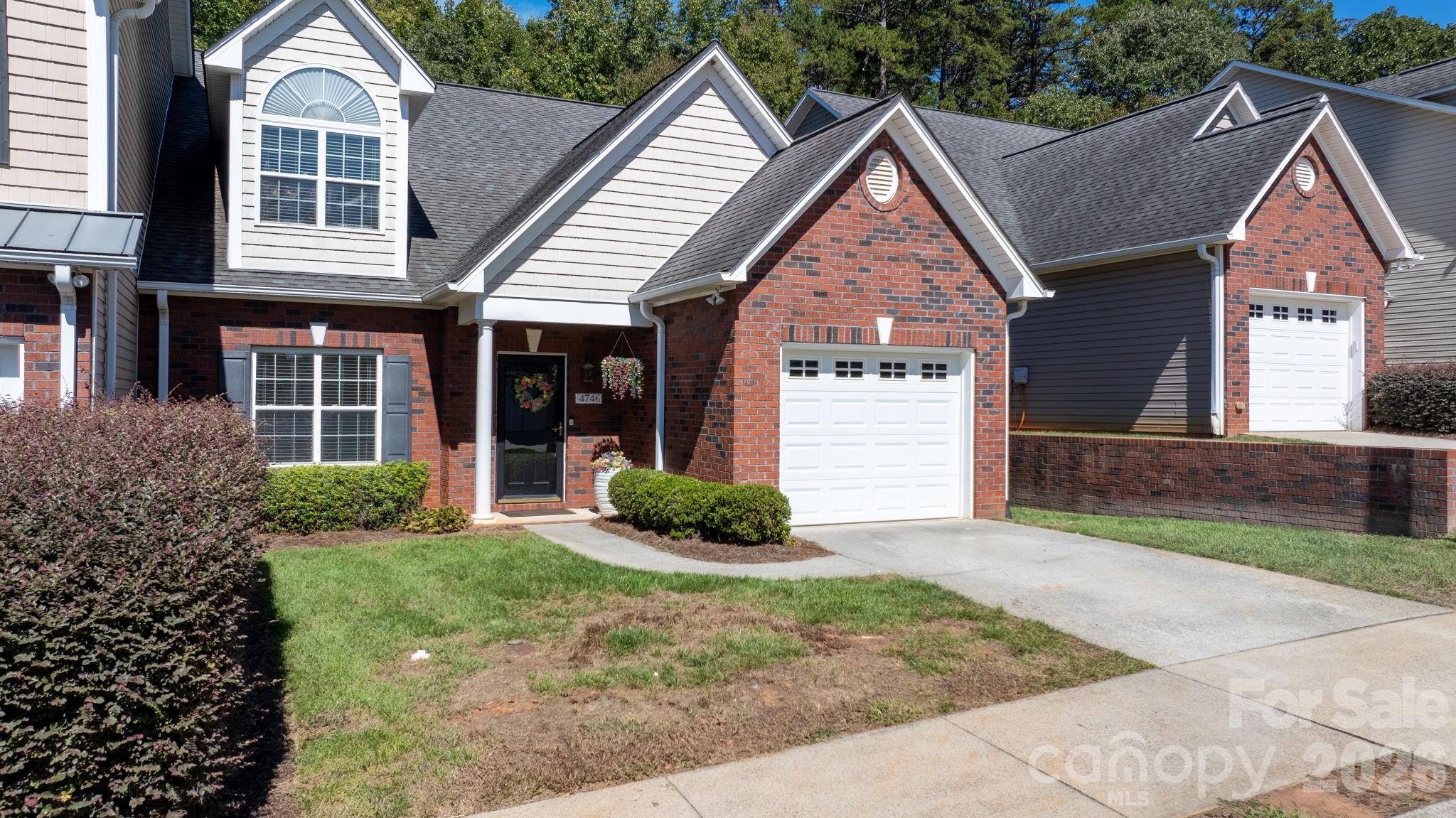 4746 Braxton Gate Lane Unit: 8