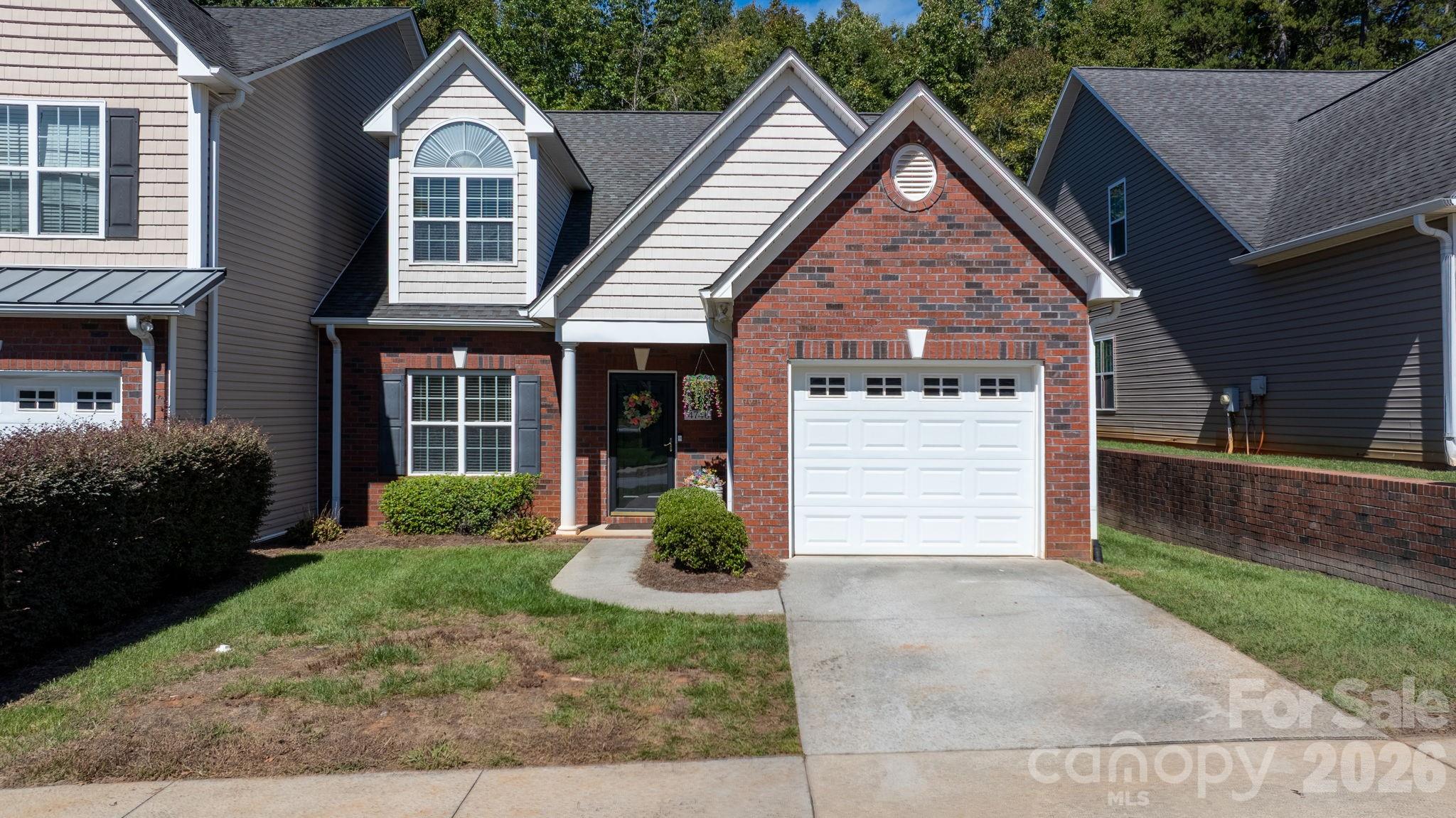 4746 Braxton Gate Lane Unit: 8