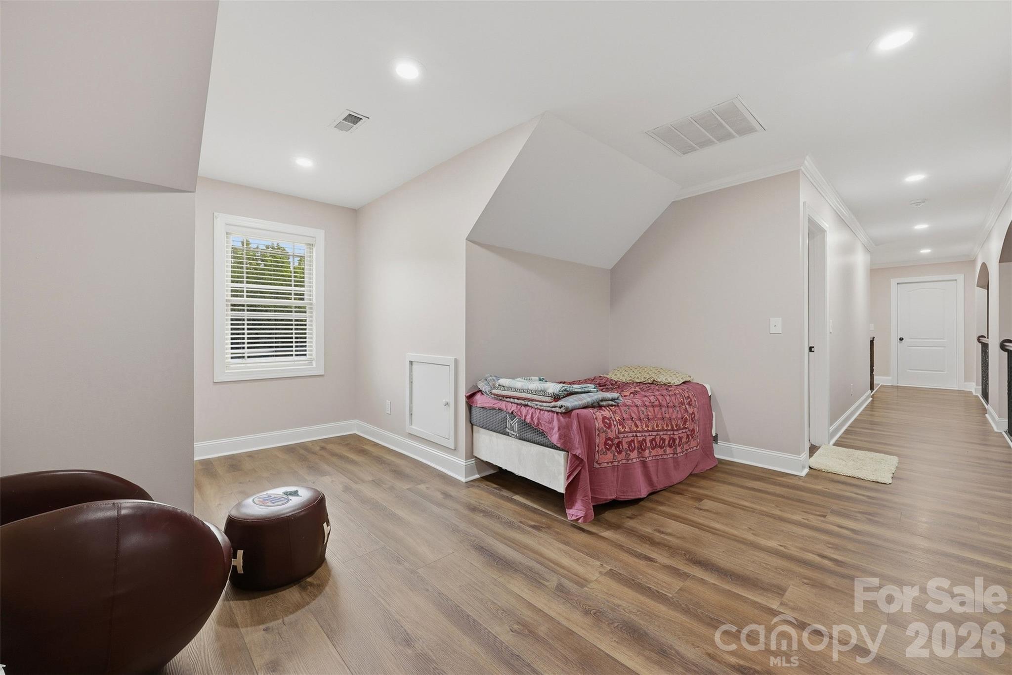 1163 Willow Creek Drive