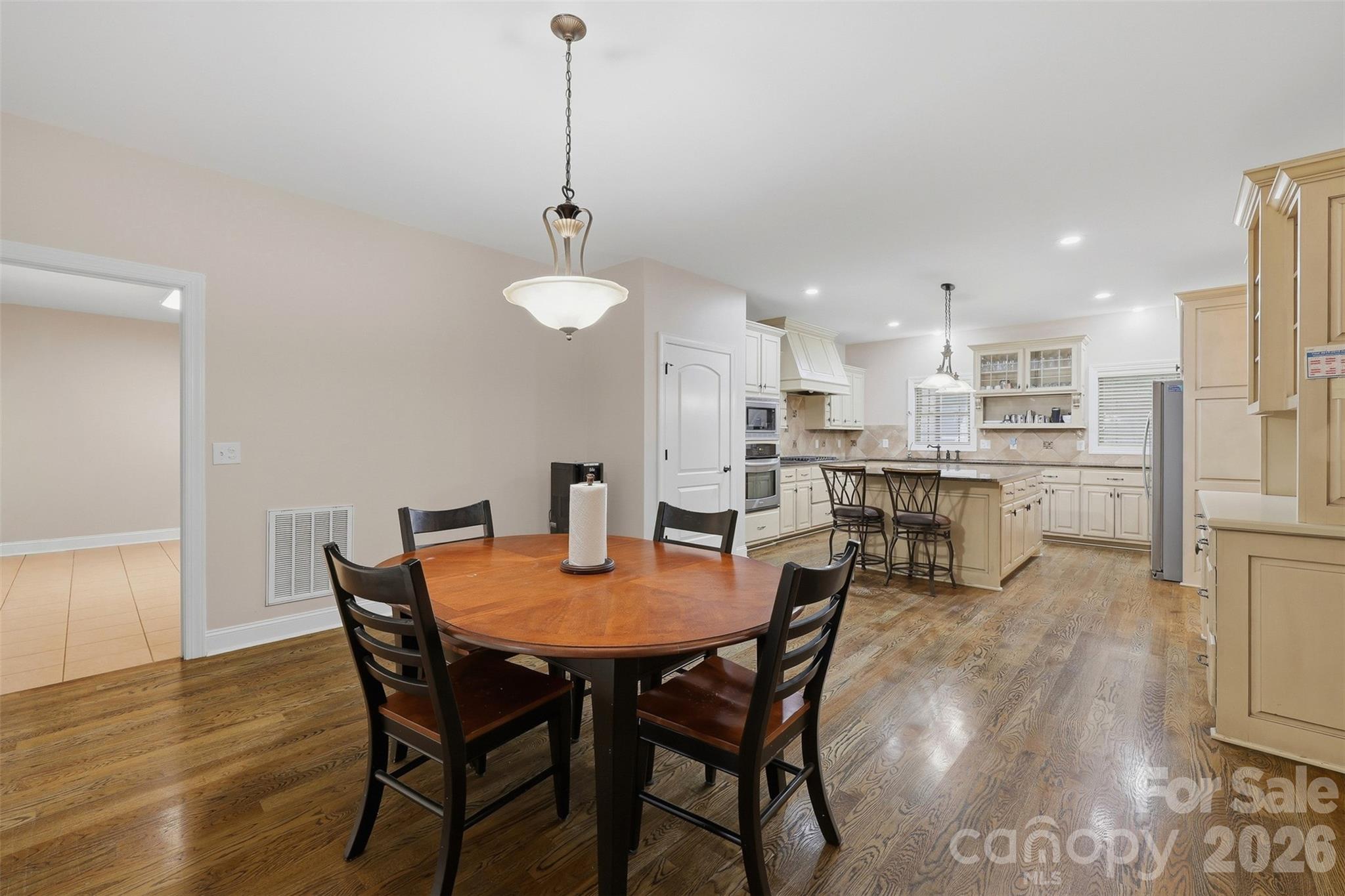 1163 Willow Creek Drive
