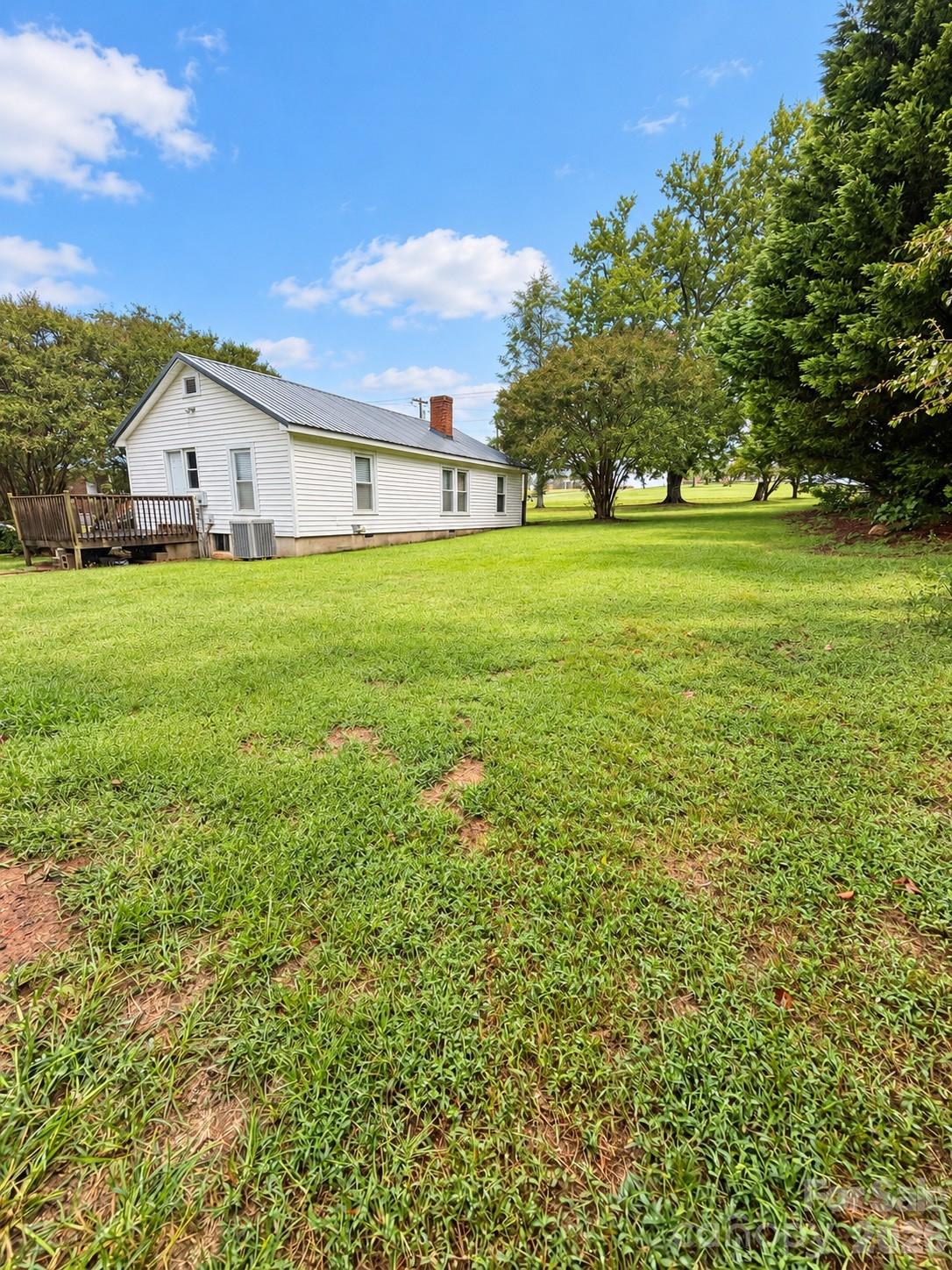 4686 Sawmills School Road