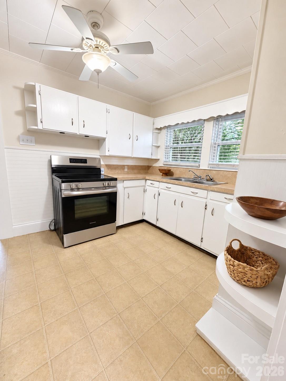 4686 Sawmills School Road