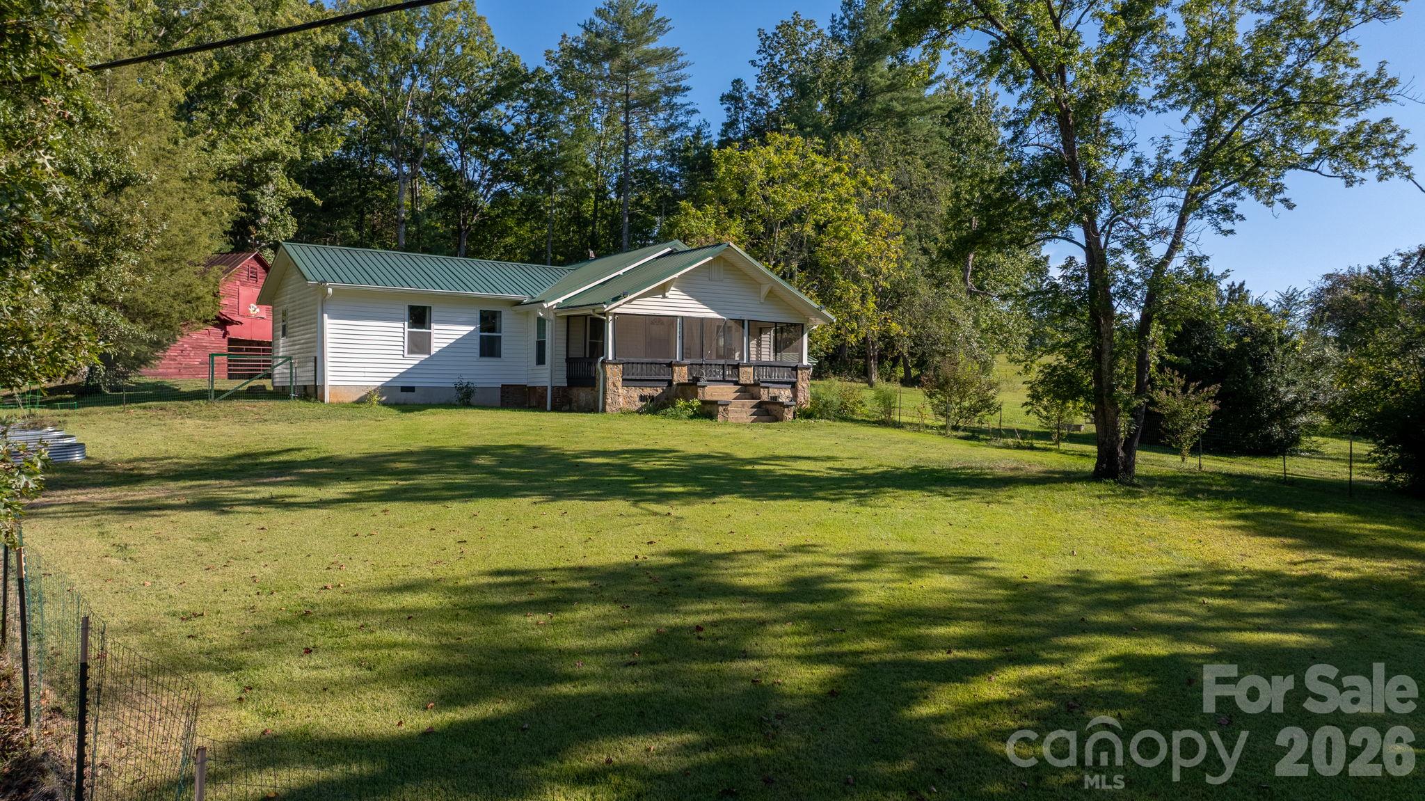 6998 Nobby Lail Road