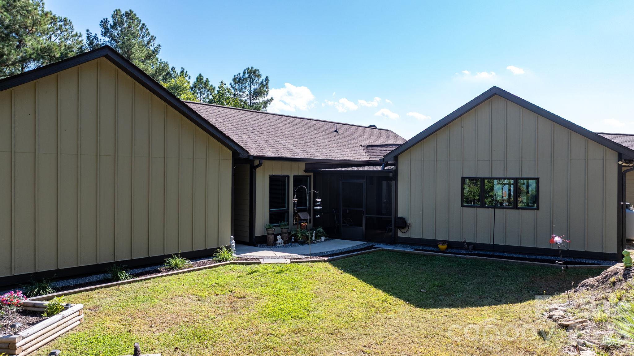 3353 Rock Creek Road