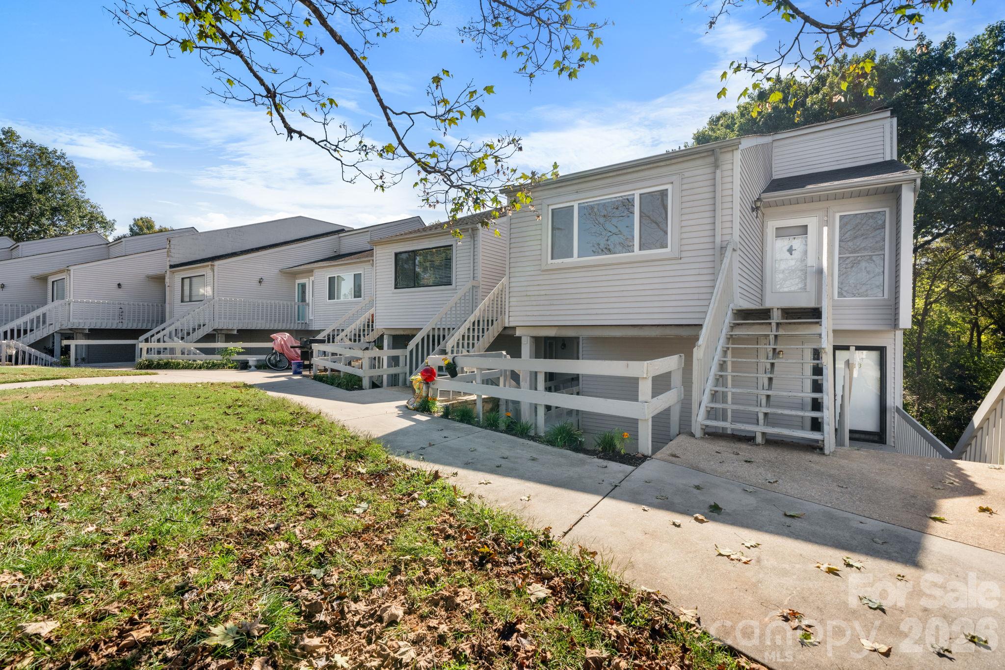 1050 21st Avenue NW Unit: 14