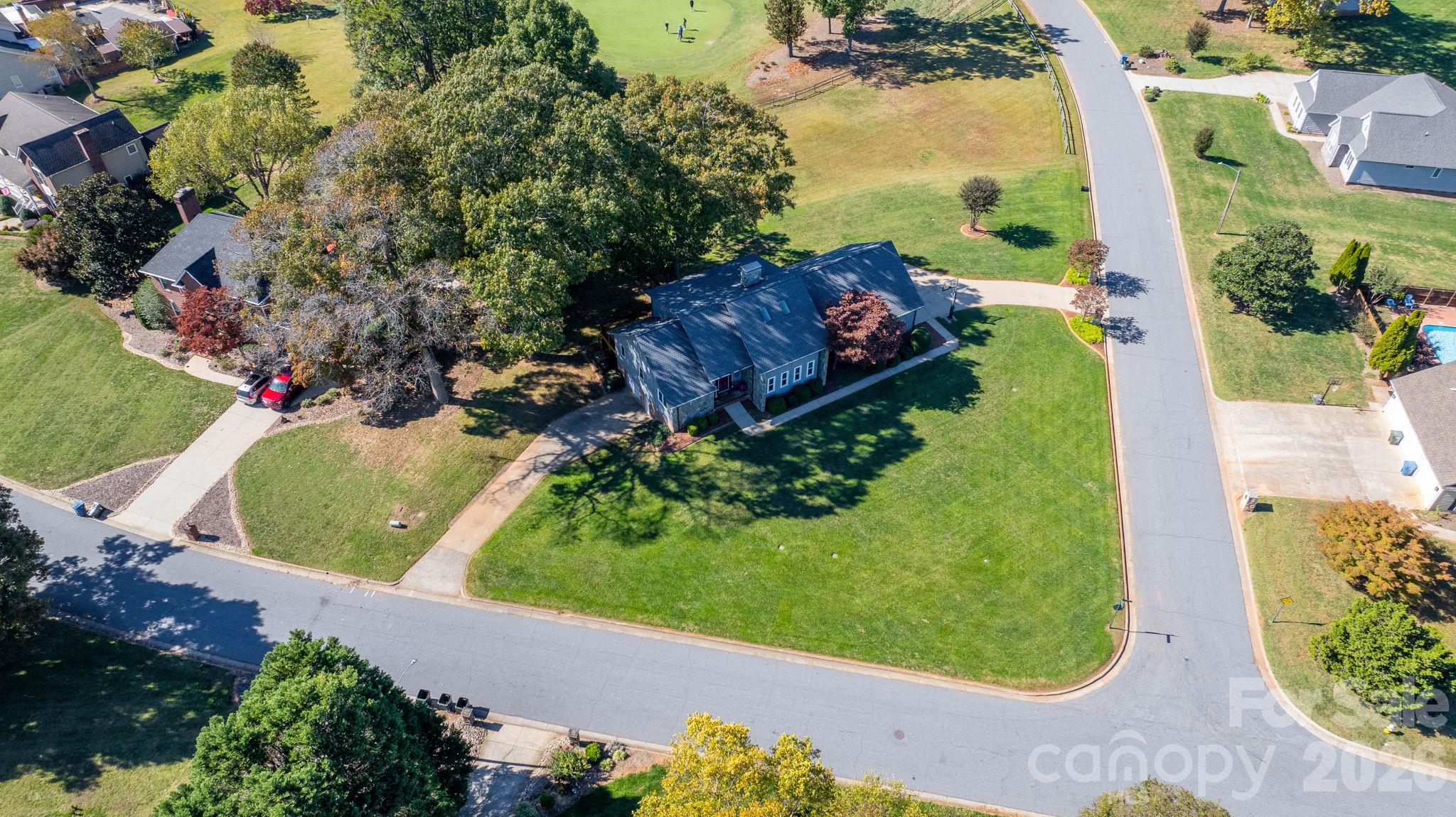 4056 Shadowood Lane