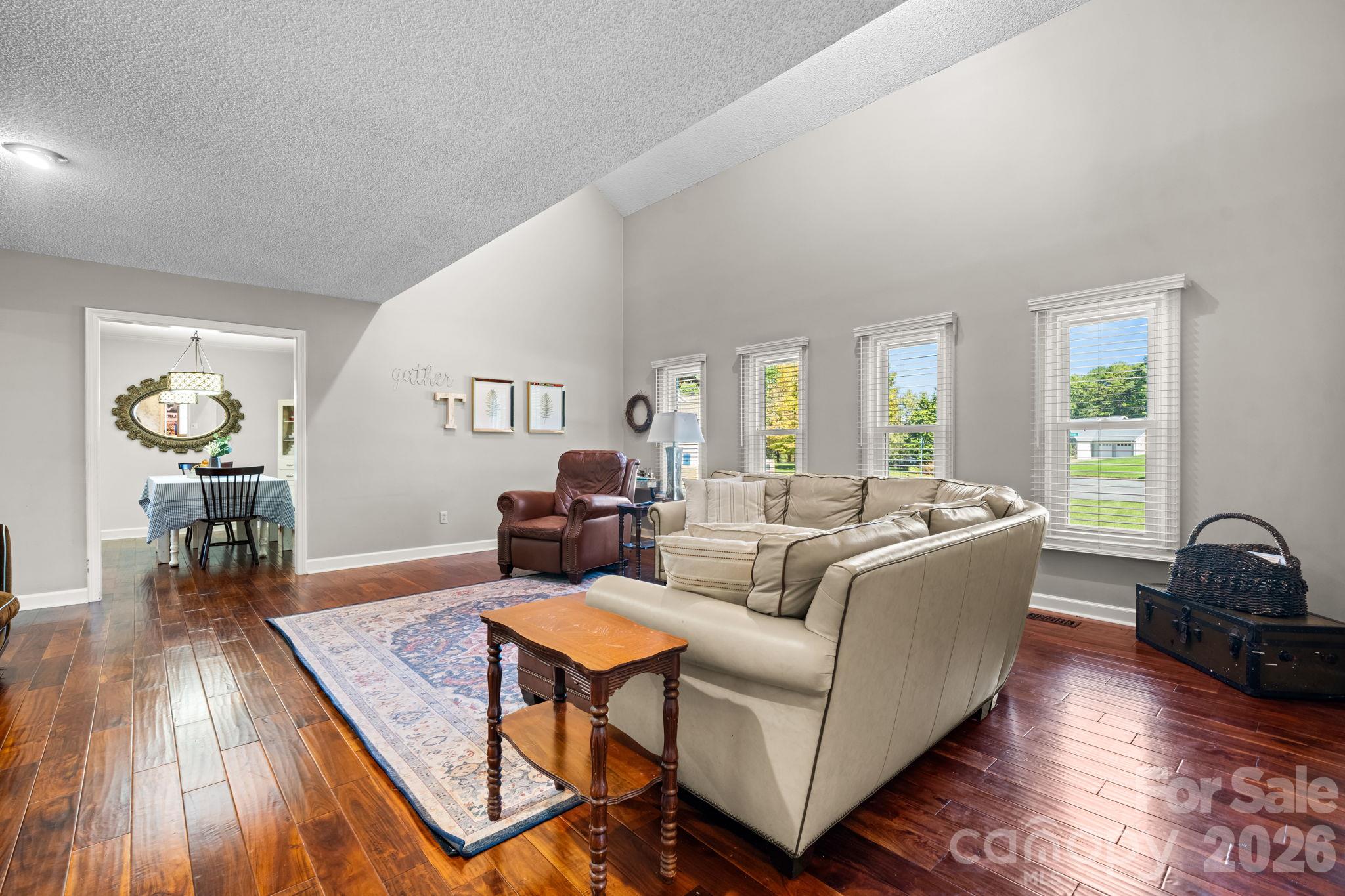 4056 Shadowood Lane
