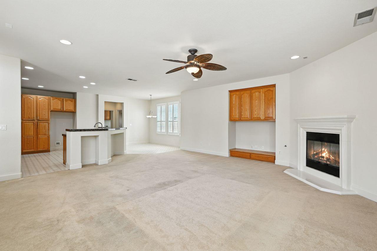 2624 W Pintail Way