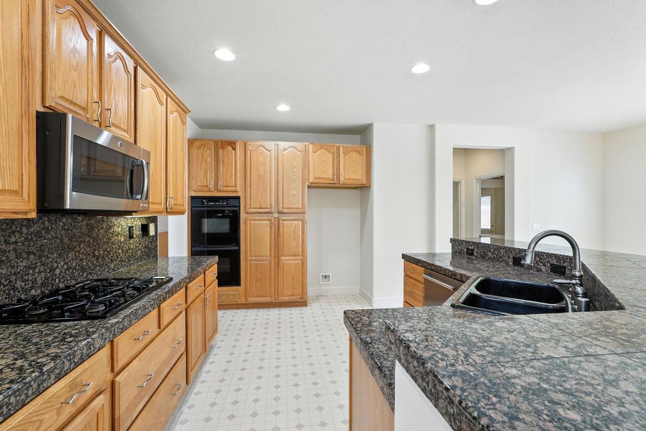 2624 W Pintail Way
