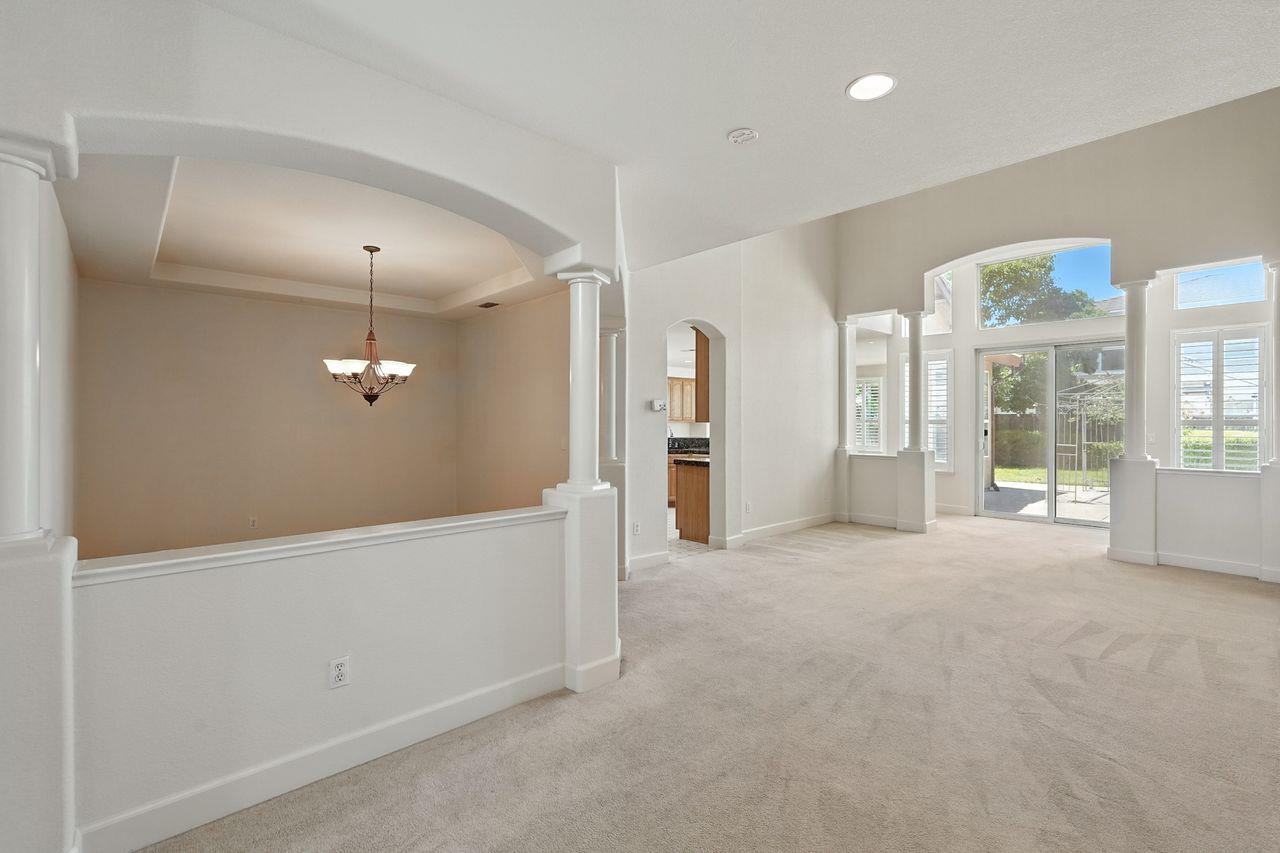 2624 W Pintail Way