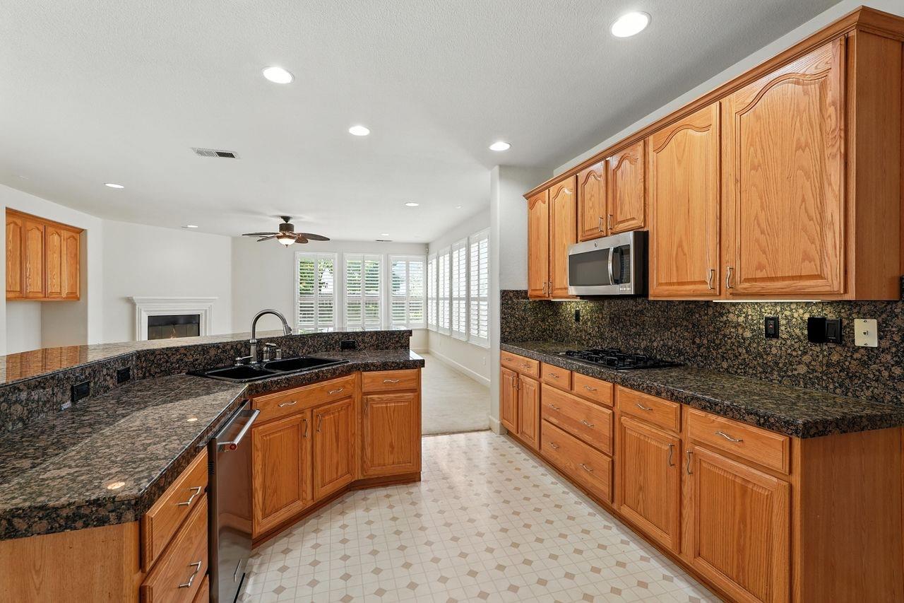 2624 W Pintail Way