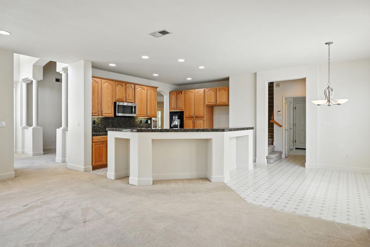 2624 W Pintail Way
