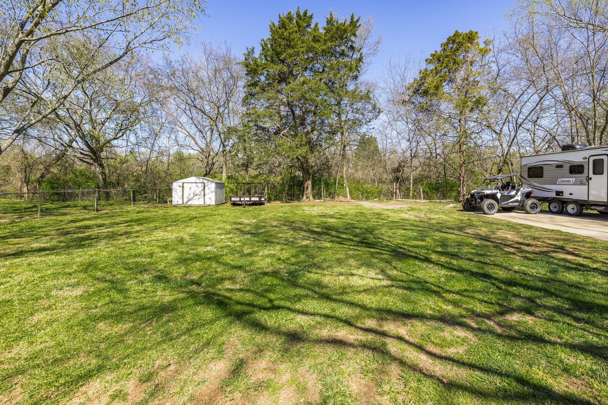 6633 Longview Dr