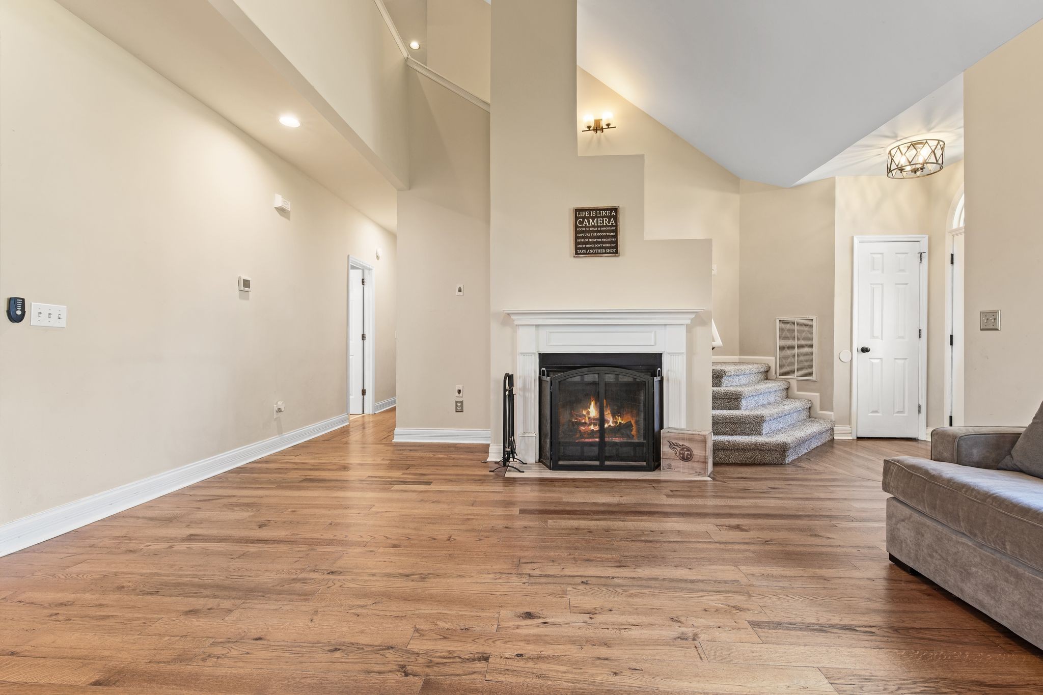 1404 Thrush Ct