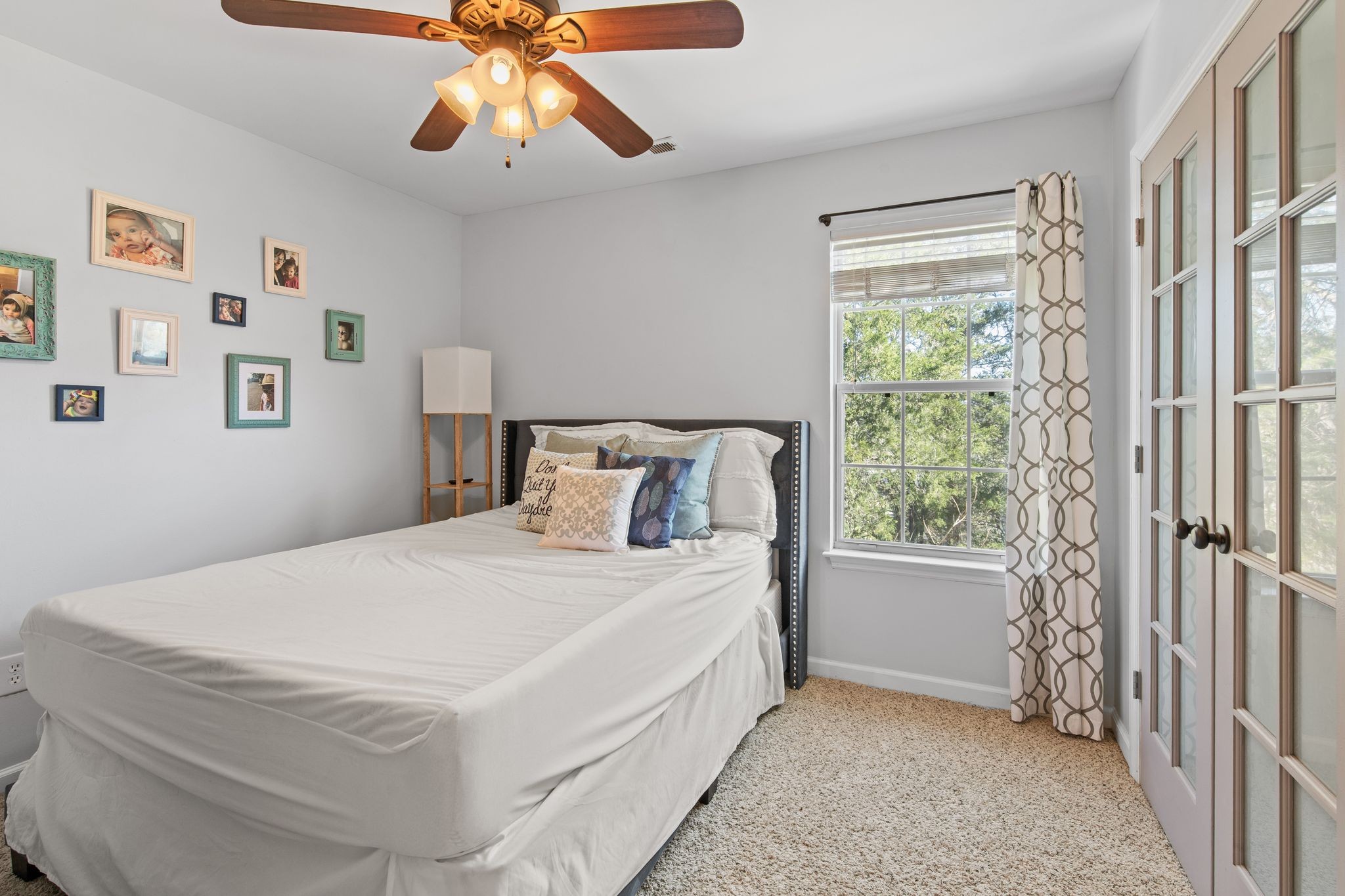 1404 Thrush Ct