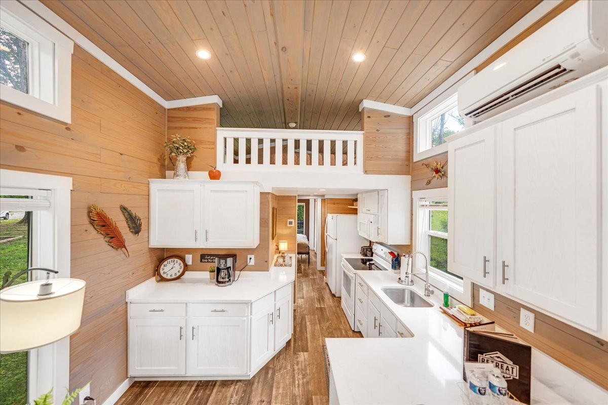 411 Waters Edge Way