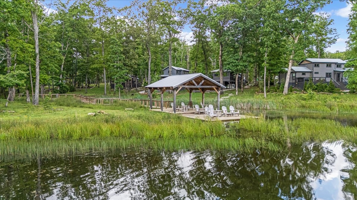 411 Waters Edge Way