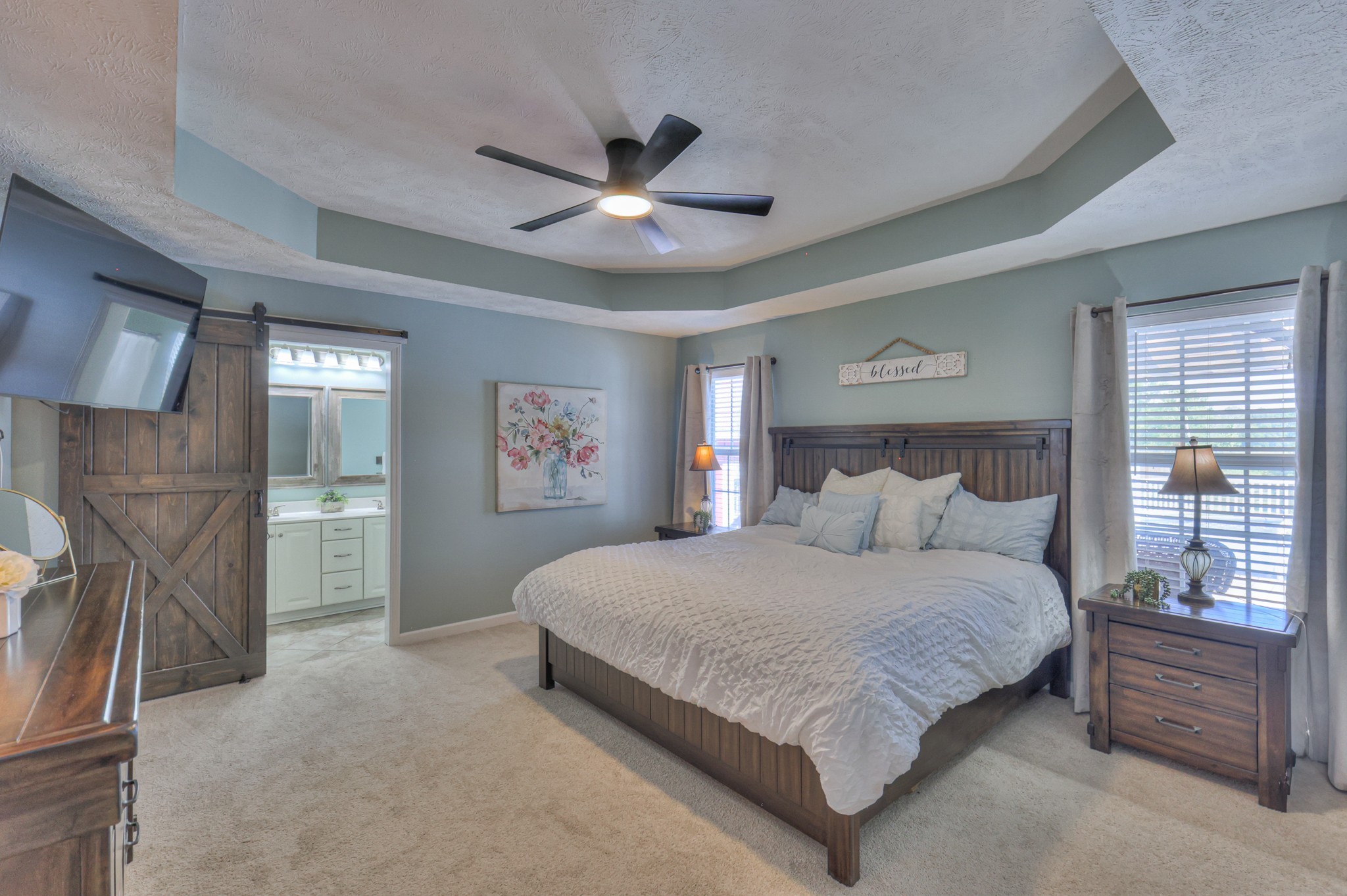 1304 Auldridge Dr