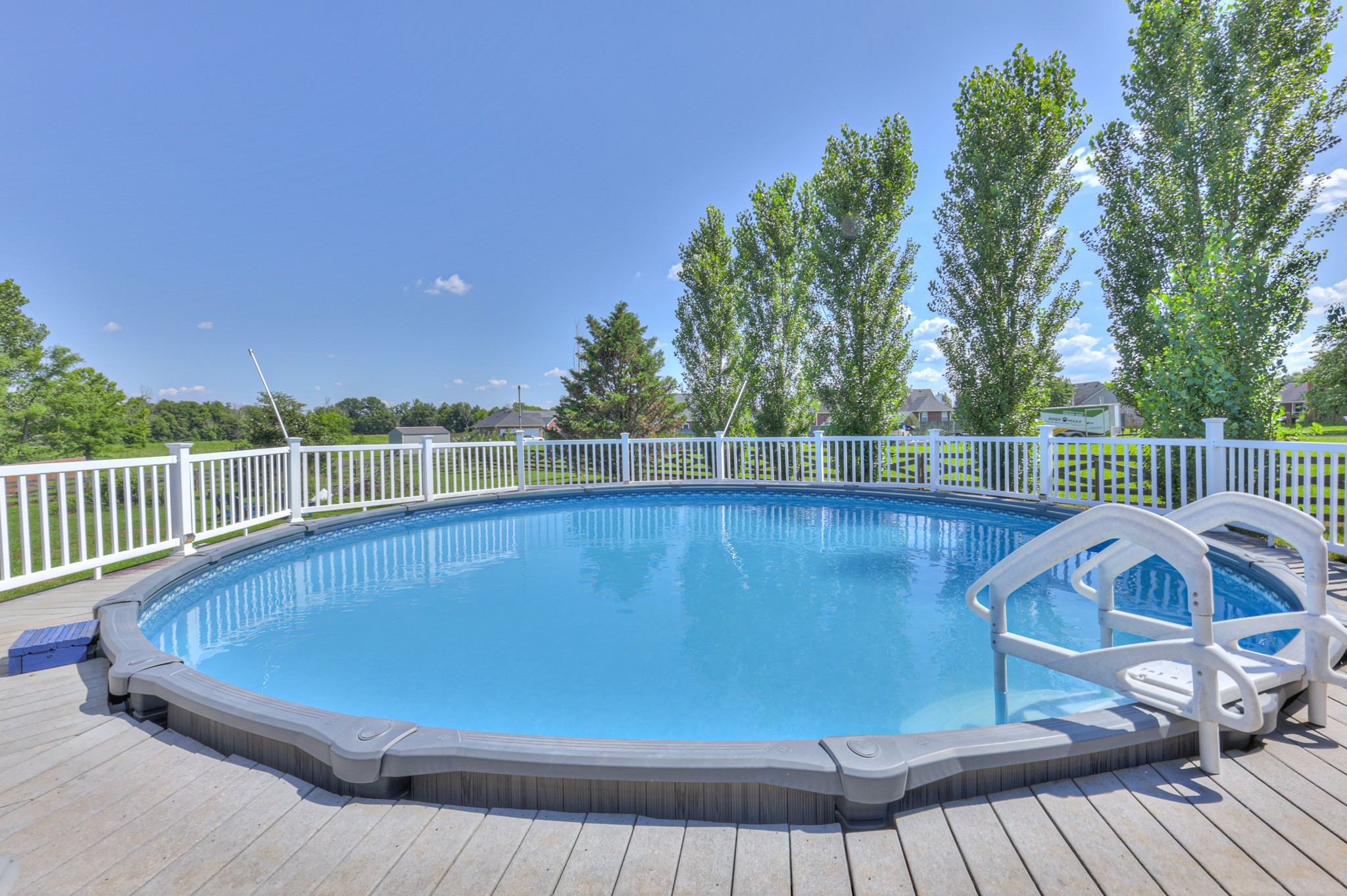 1304 Auldridge Dr