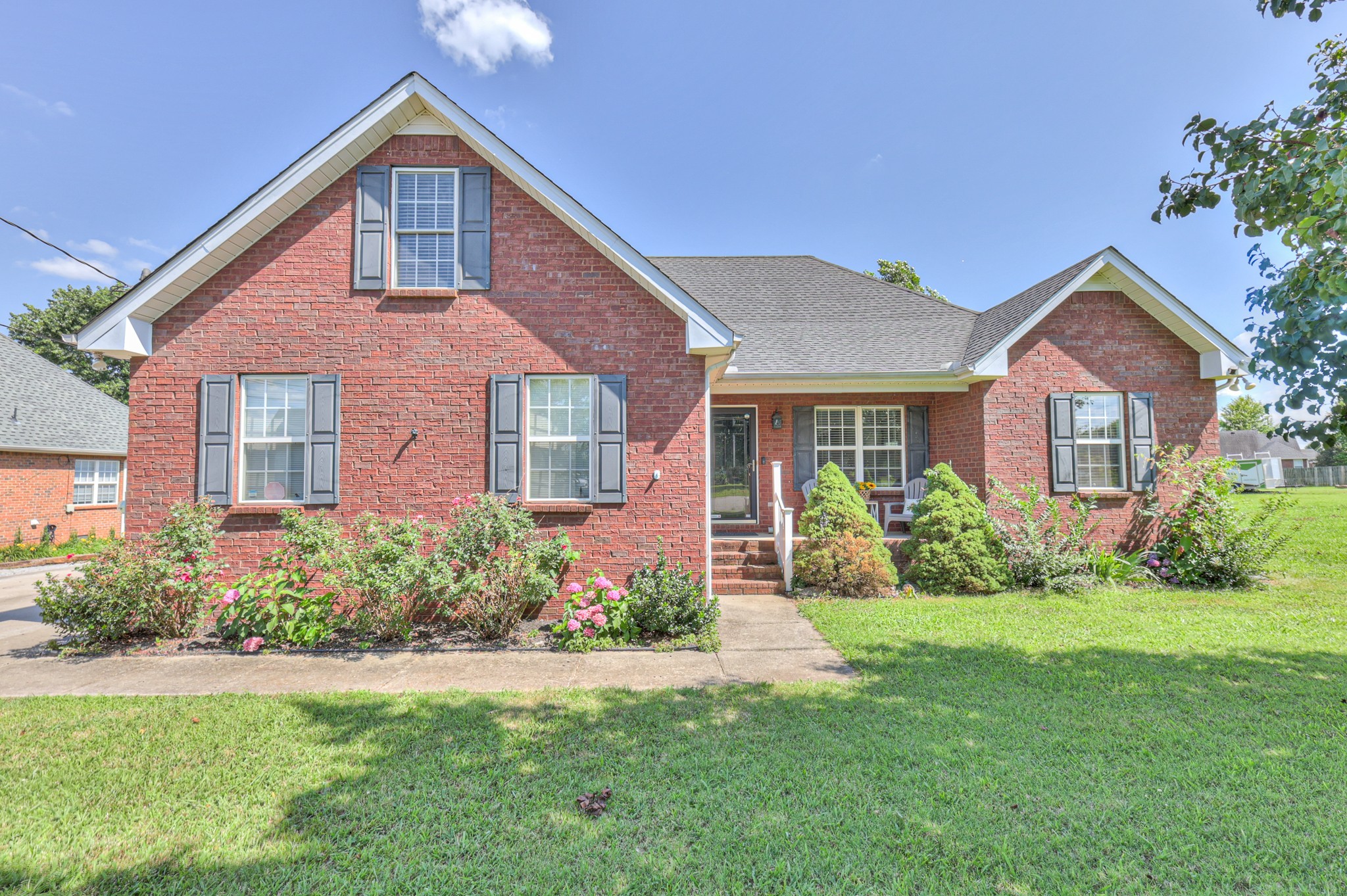 1304 Auldridge Dr