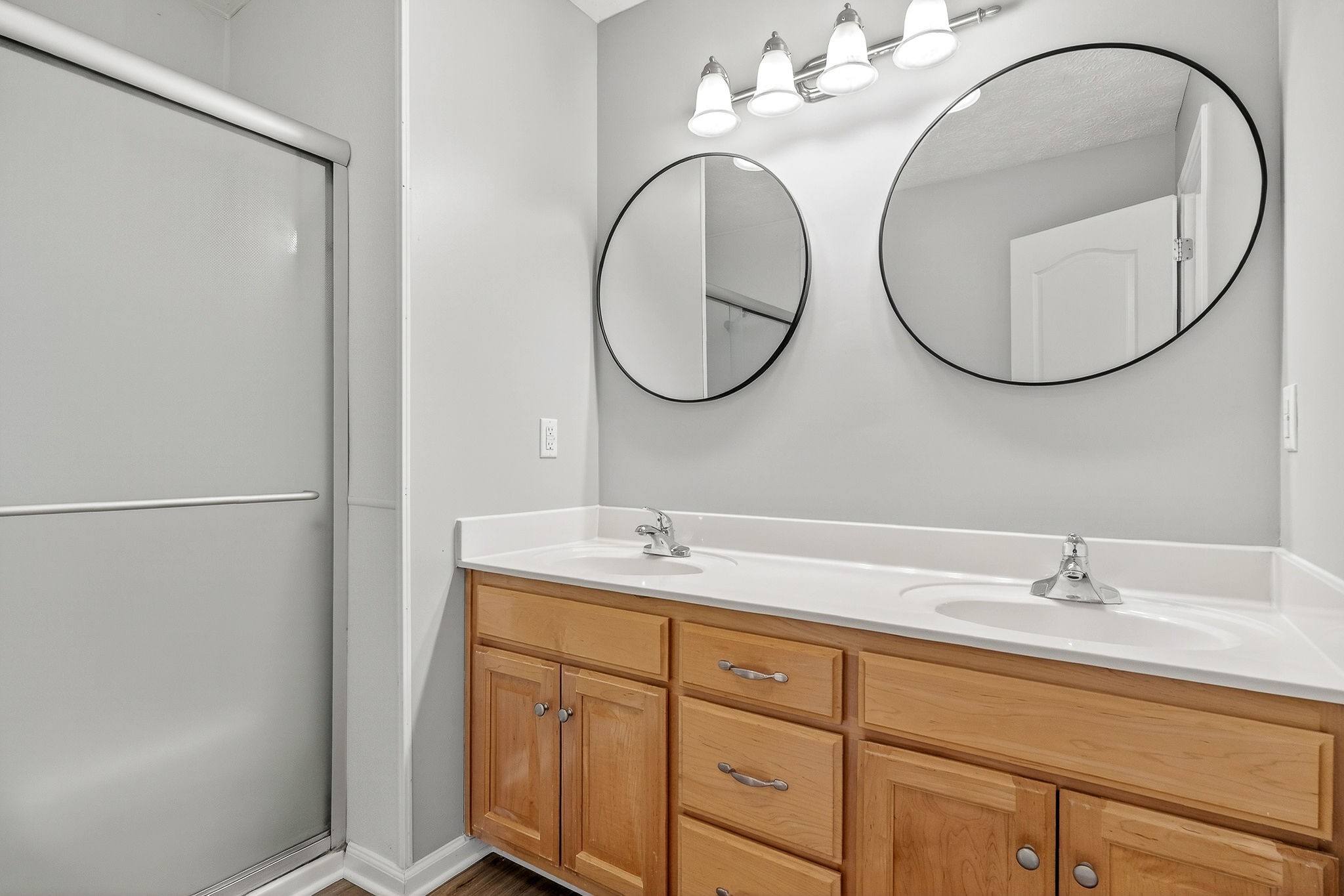 325 Indian Springs Cir