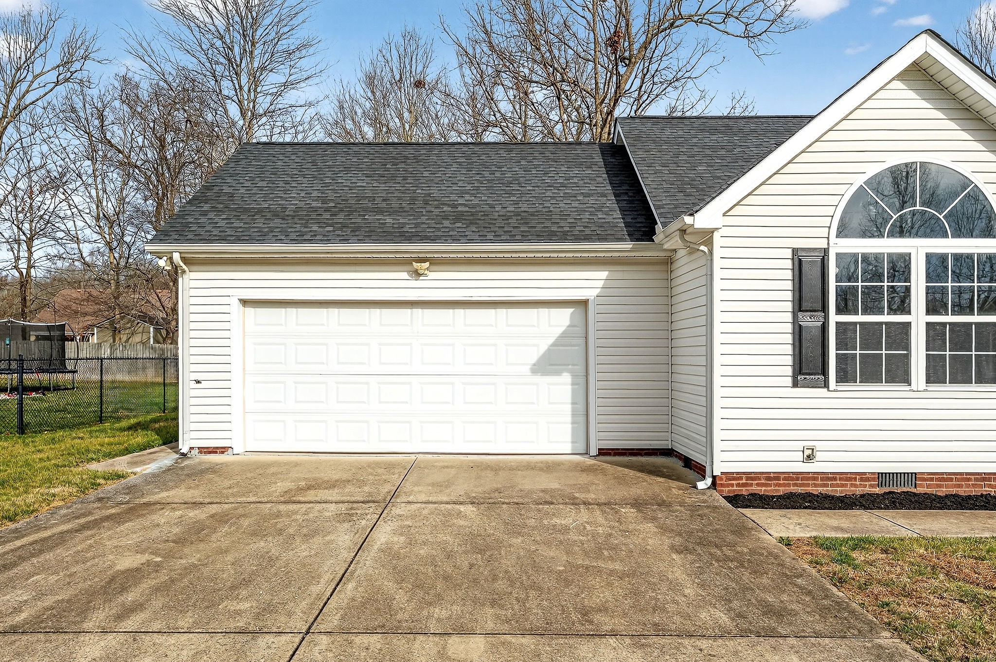 325 Indian Springs Cir