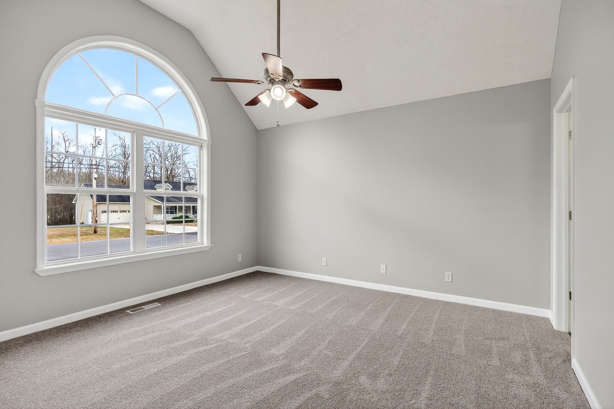 325 Indian Springs Cir