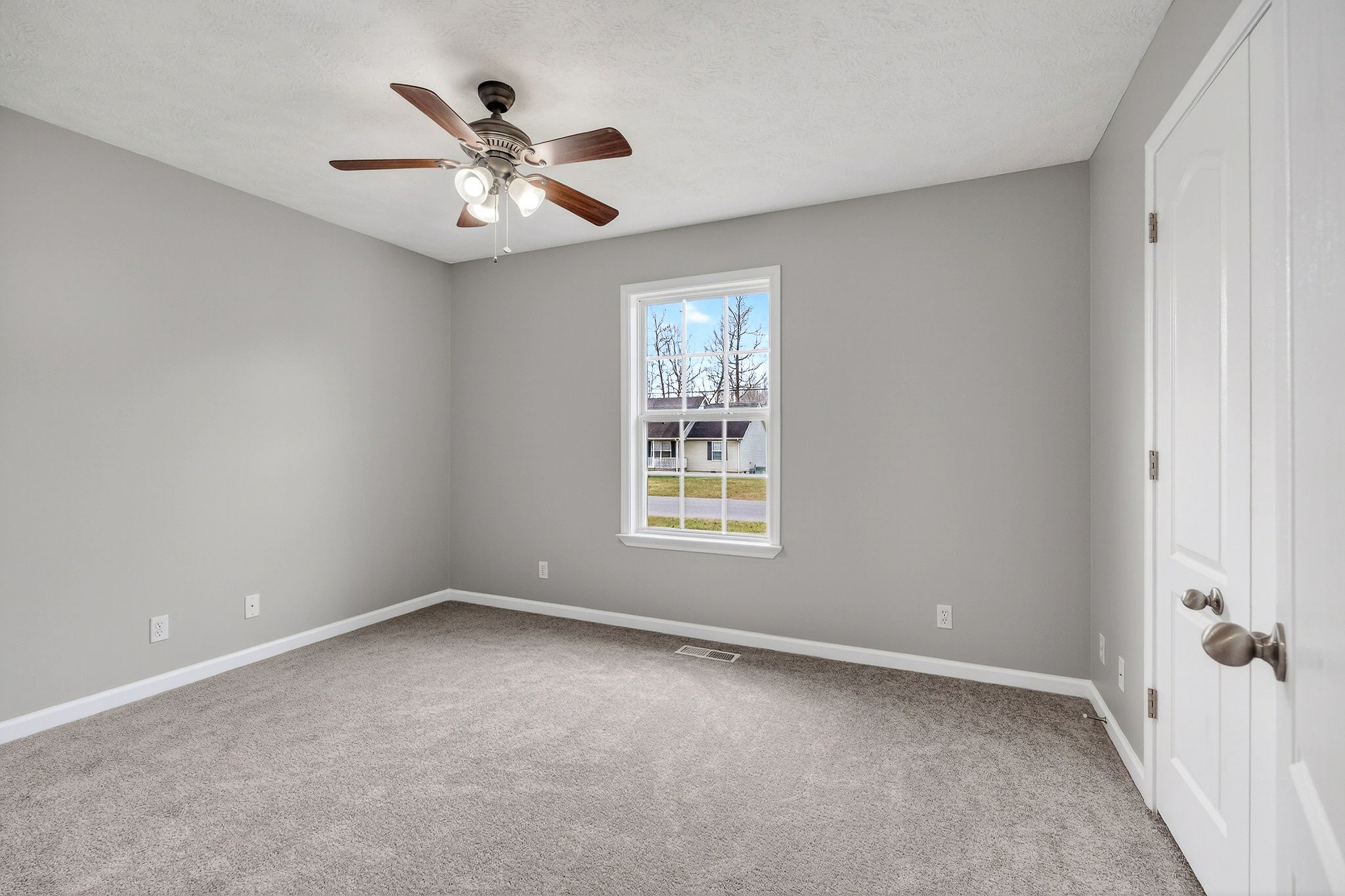 325 Indian Springs Cir