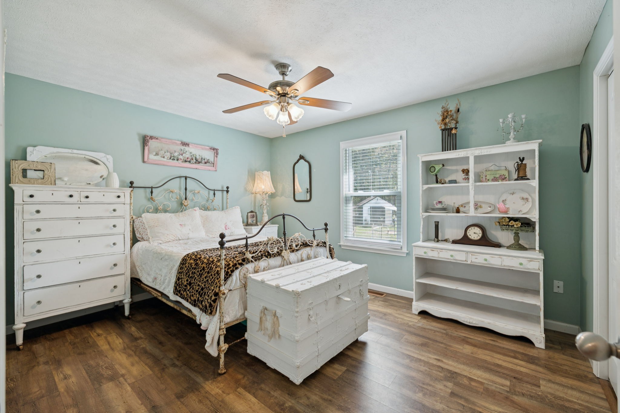 4705 Wildberry Ln
