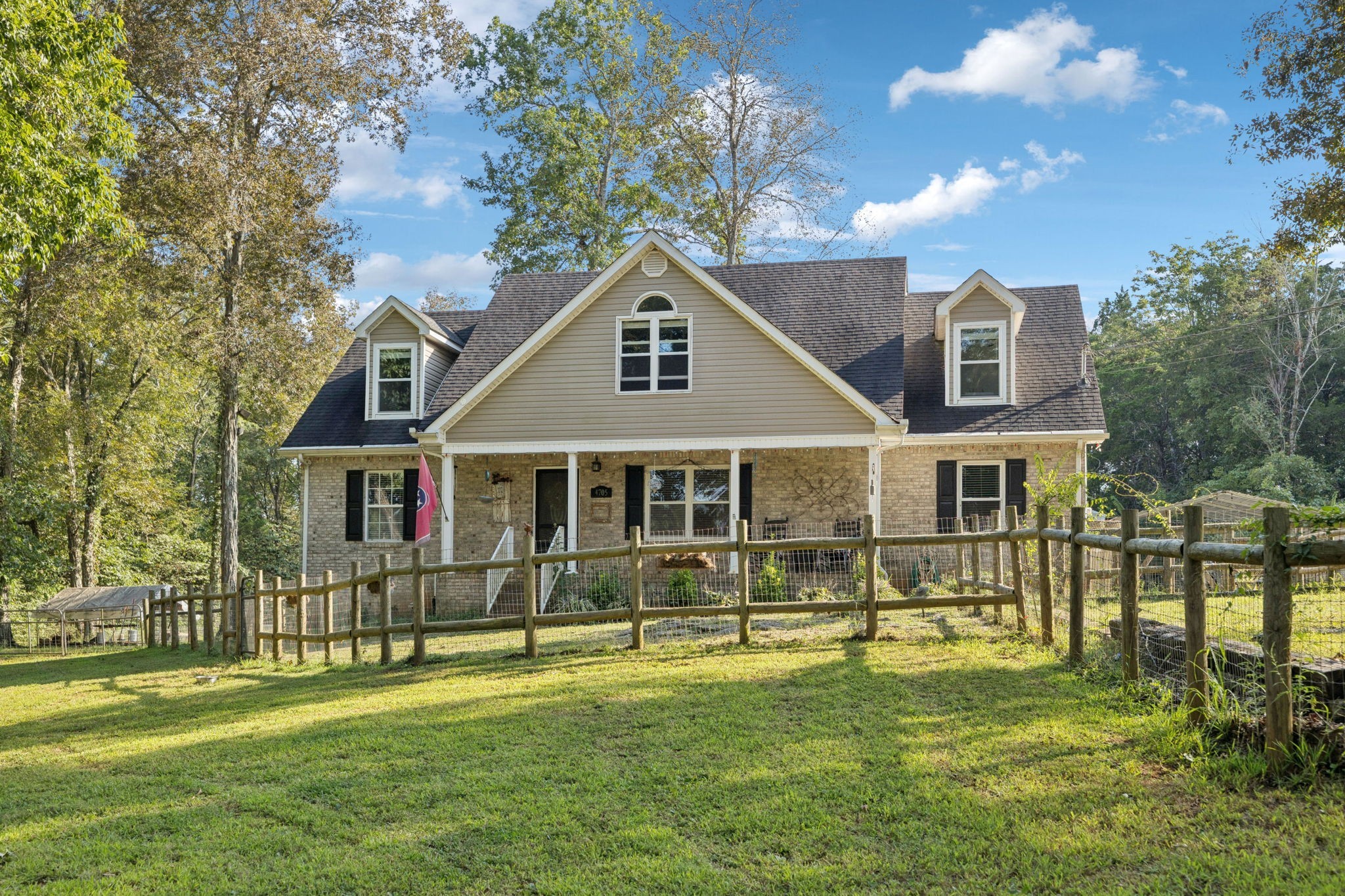 4705 Wildberry Ln