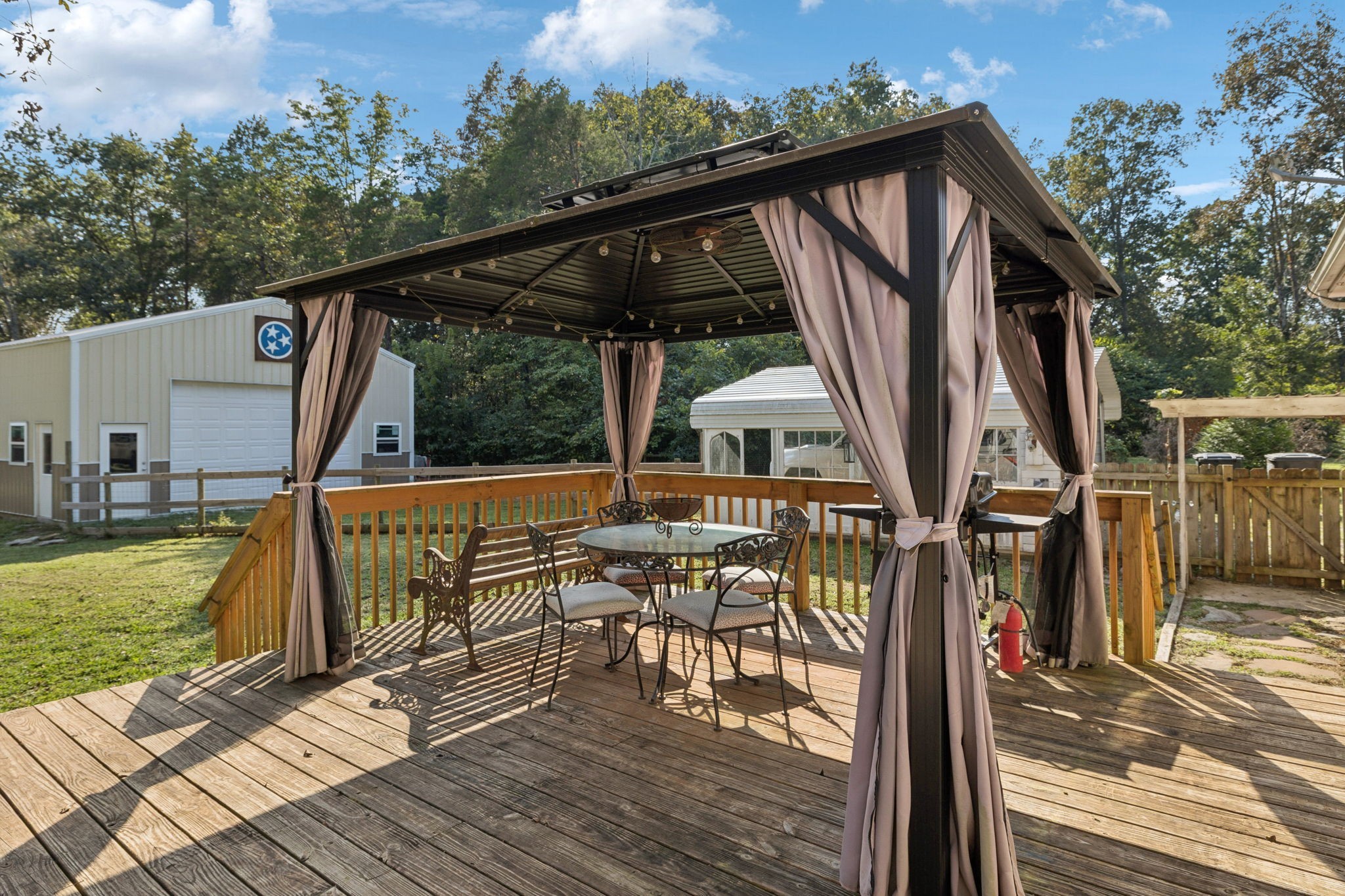 4705 Wildberry Ln