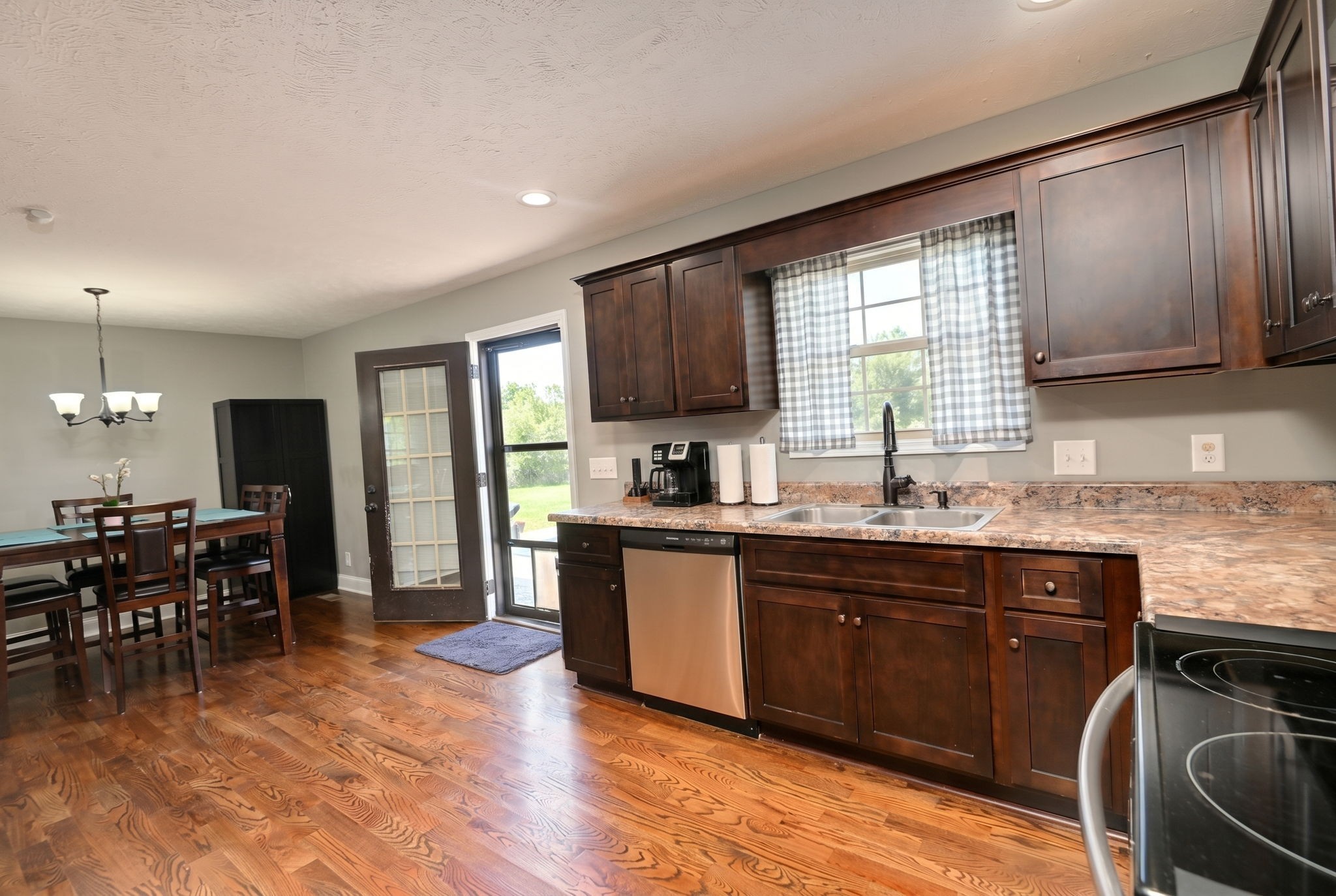 108 Smithfield Dr