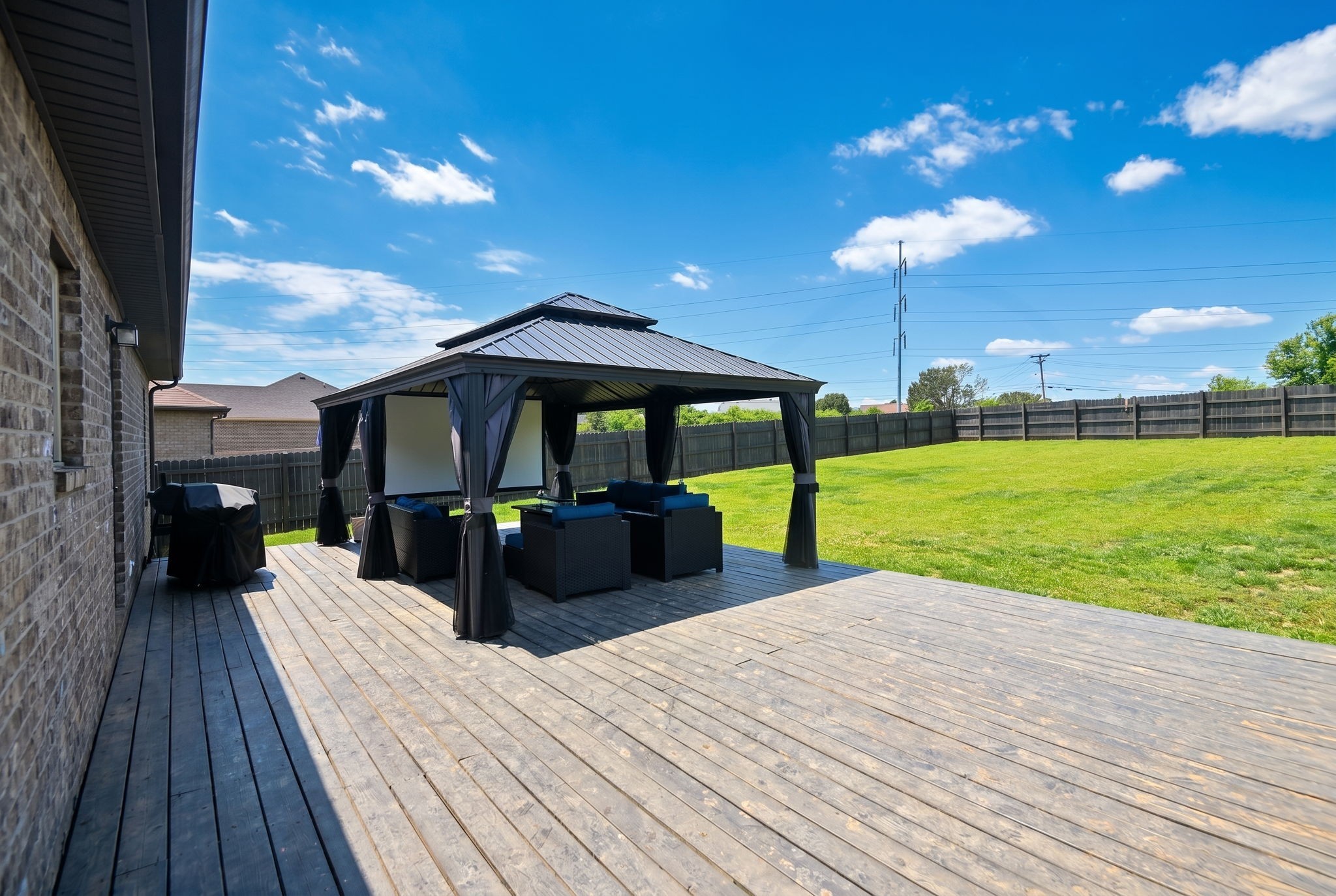 108 Smithfield Dr