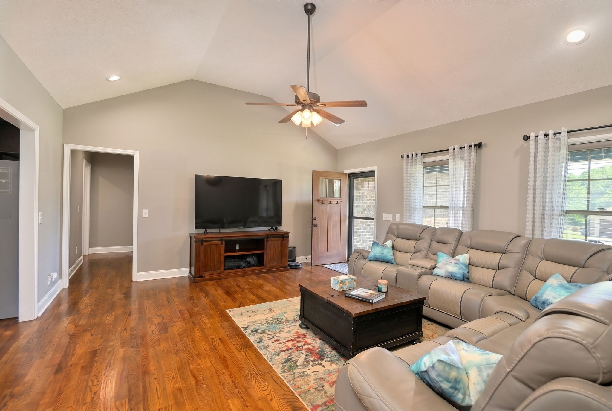 108 Smithfield Dr