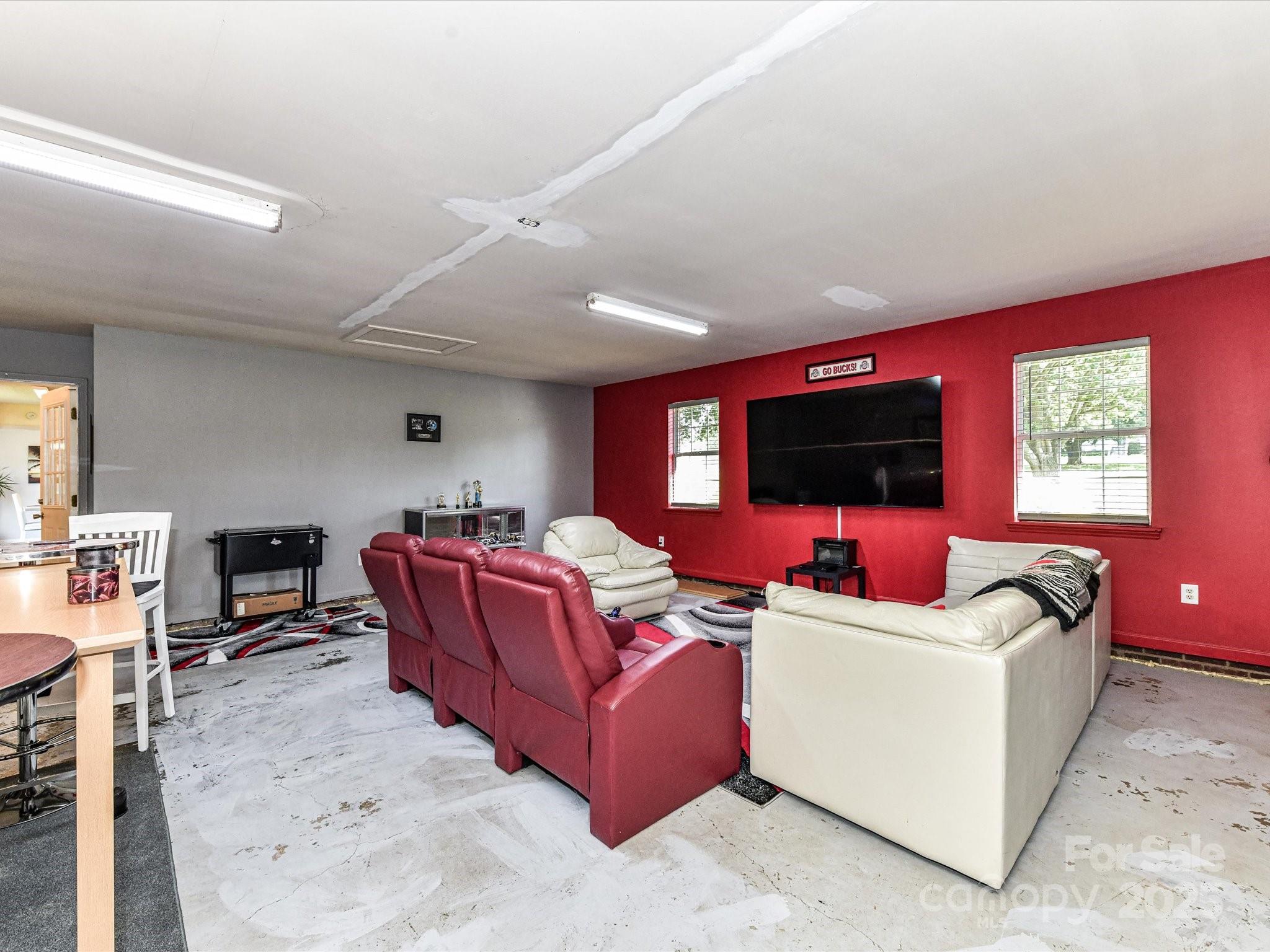 5105 Hampton Meadows Road