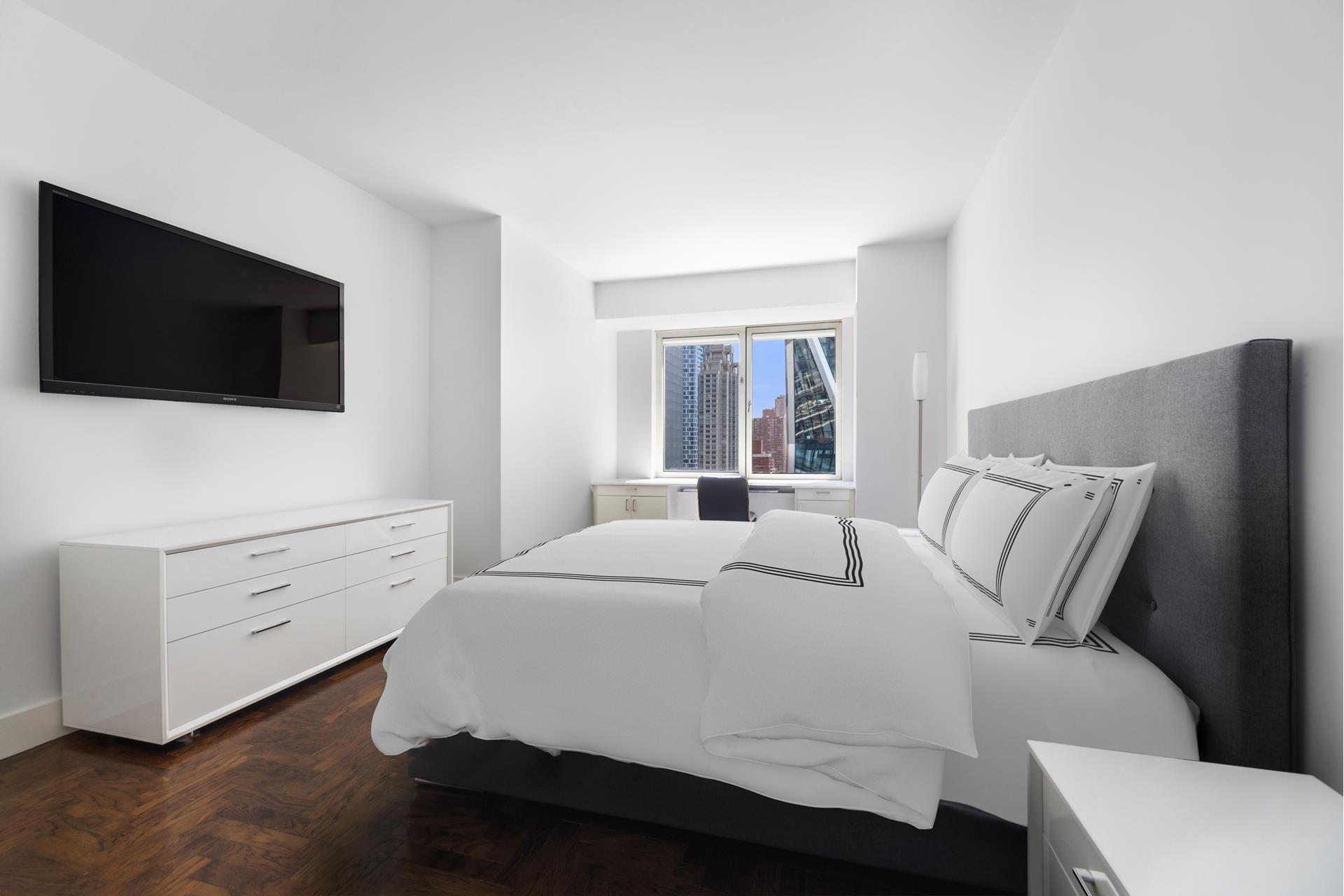 301 W 57TH Street 25D