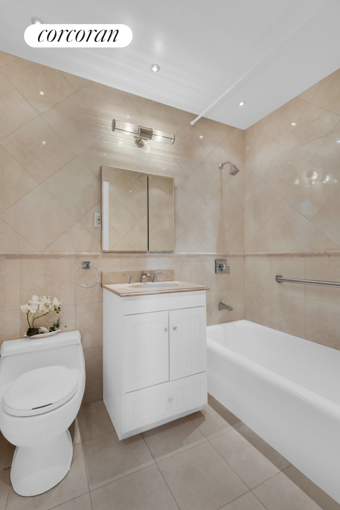 600 W 111TH Street 9G