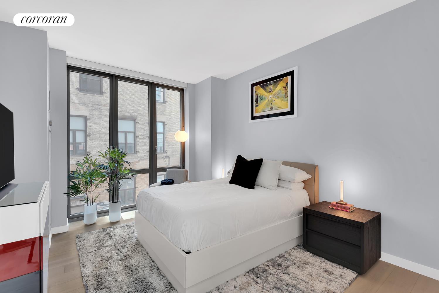 4 W 21ST Street 4B
