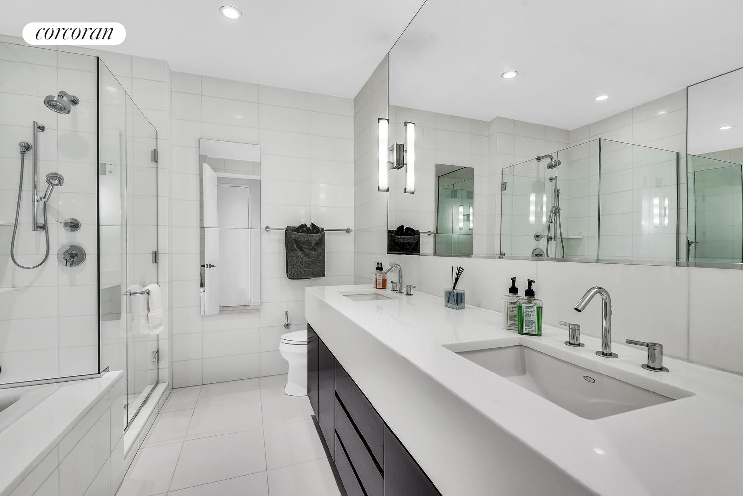4 W 21ST Street 4B
