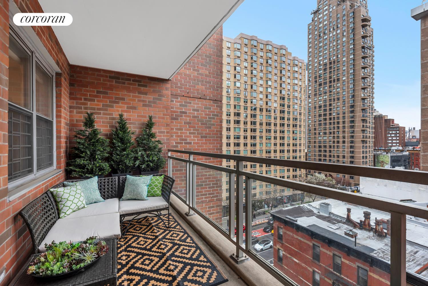 360 E 72ND Street B1008
